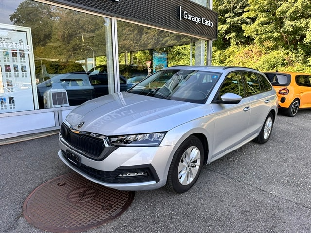 SKODA Octavia Combi 2.0 TDI DSG Ambition-showroom-element-3