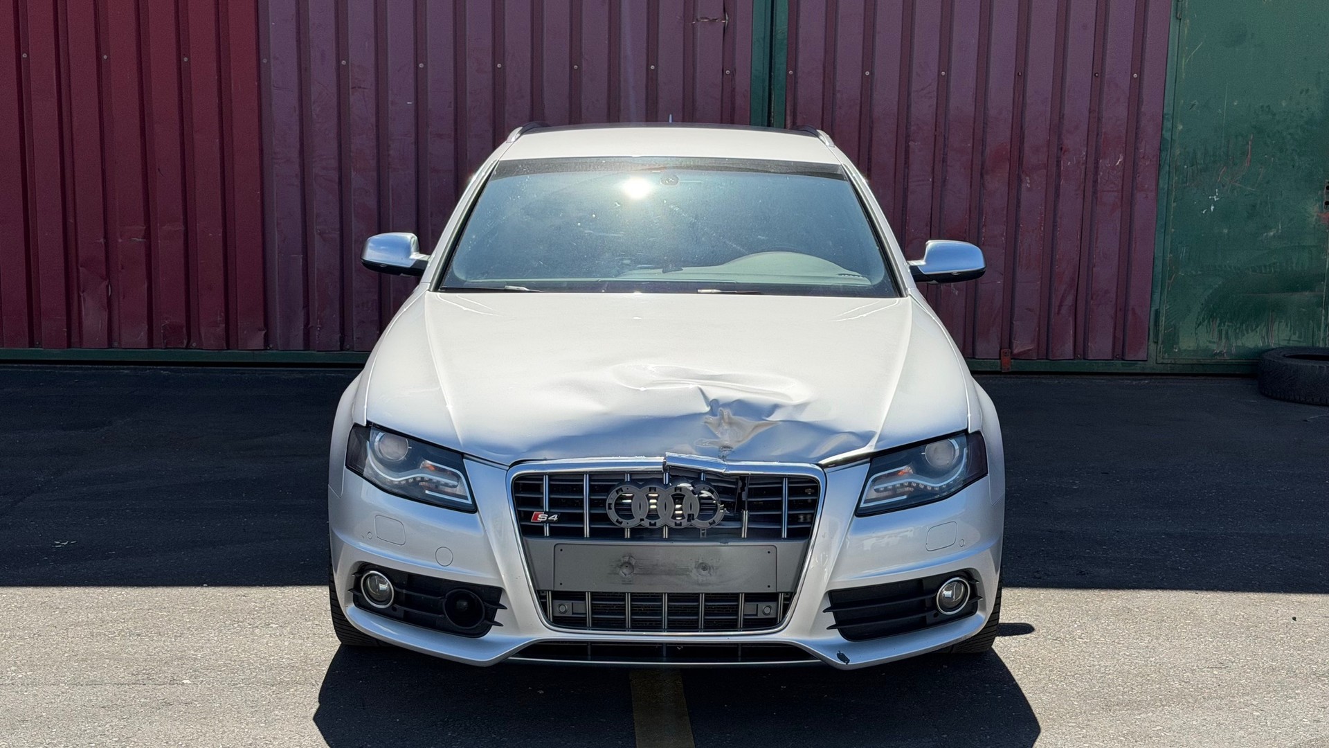 AUDI S4 Avant 3.0 TFSI quattro S-tronic-image-1