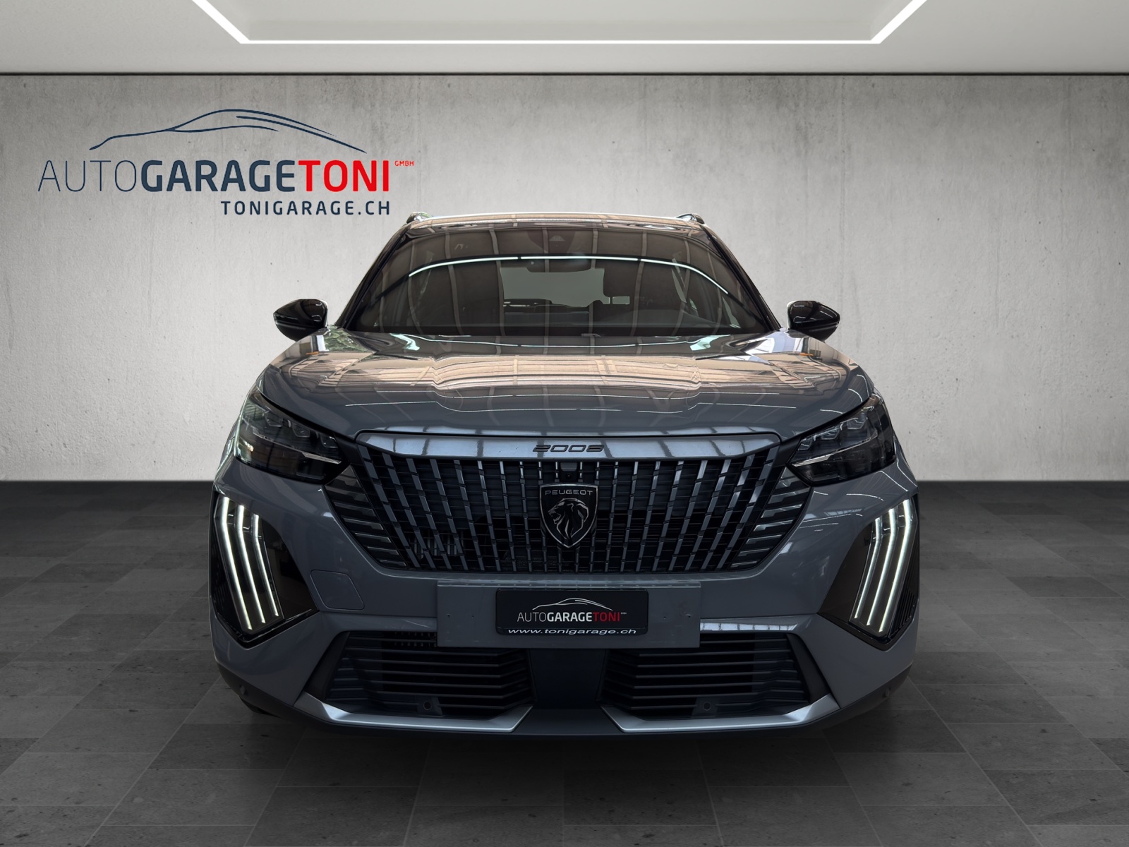 PEUGEOT 2008 1.2 PureTech GT-image-2