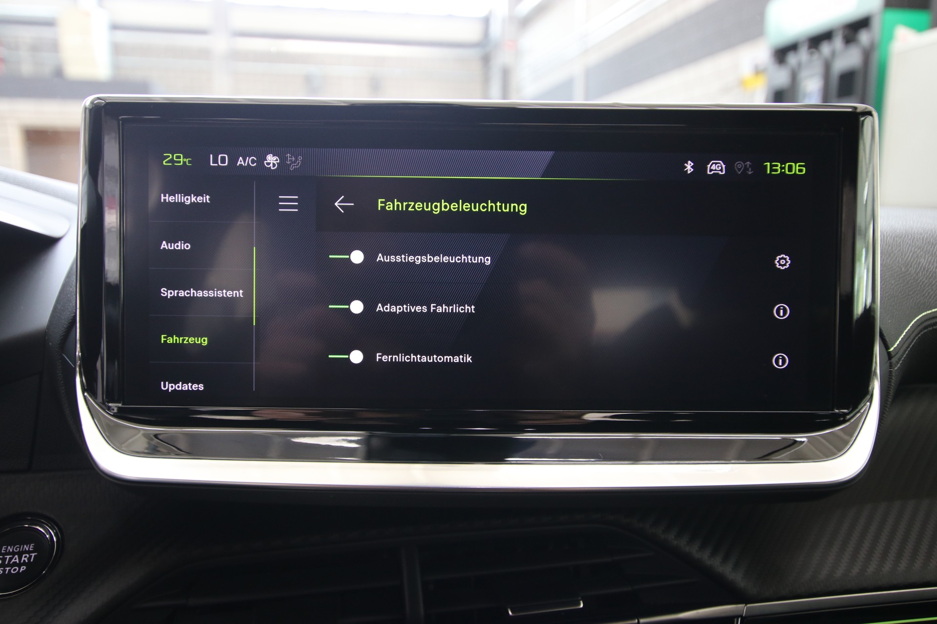 PEUGEOT 2008 1.2 PureTech GT-image-21