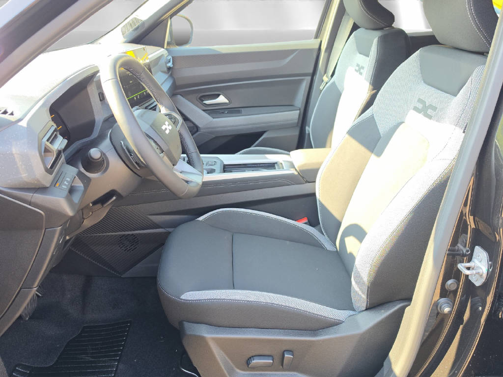 DACIA Bigster 1.2 Hybrid Journey 4WD-image-3