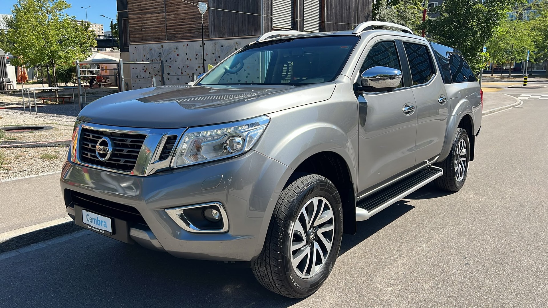 NISSAN Navara Double Cab Tekna 2.3 dCi 4WD Automatic-image-0