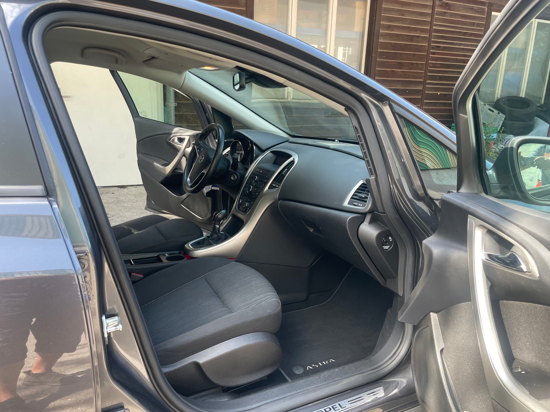 OPEL Astra 1.4i 16V Turbo Enjoy-image-8