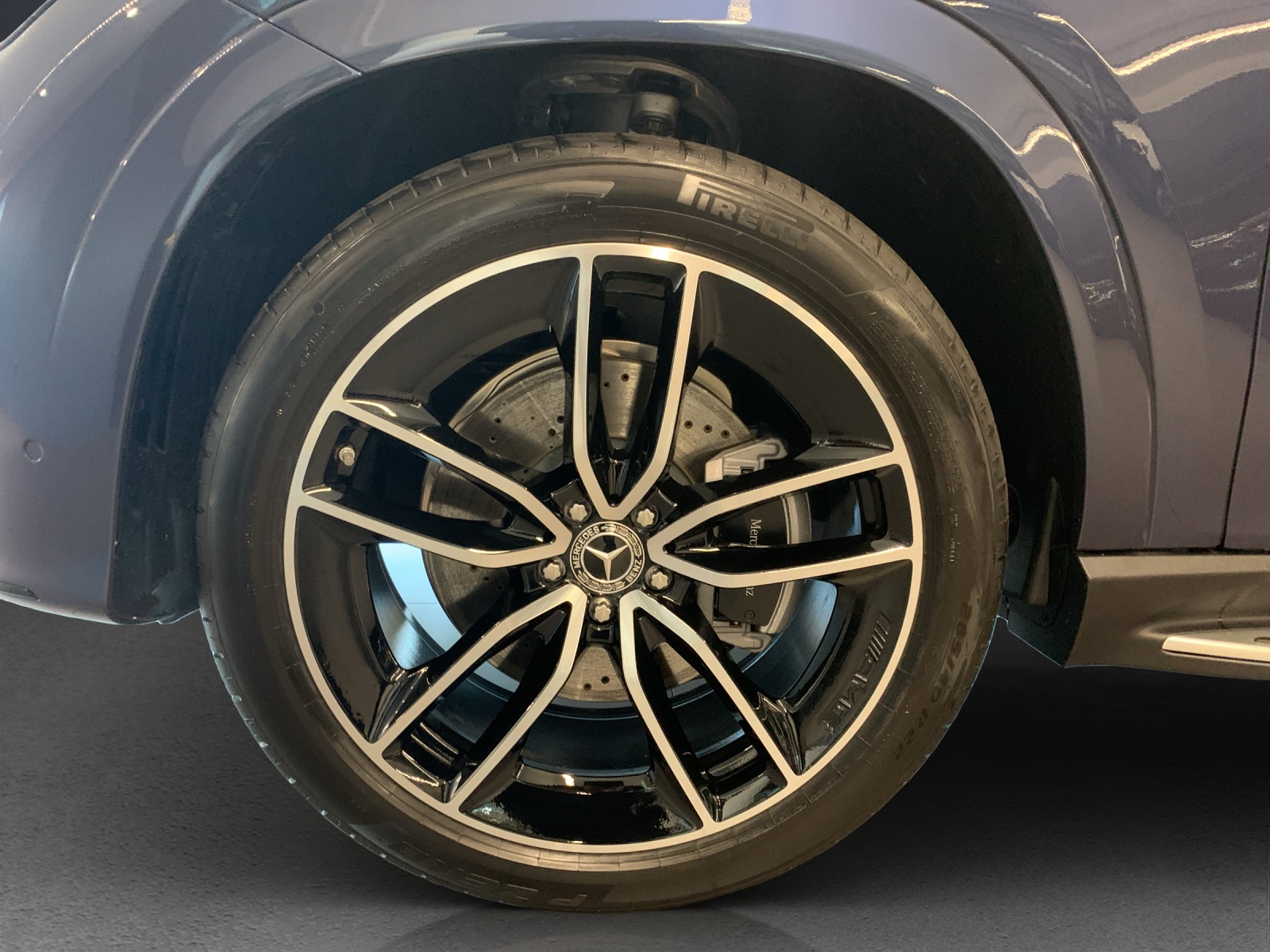 MERCEDES-BENZ GLE Coupé 300d 4MATIC-image-12