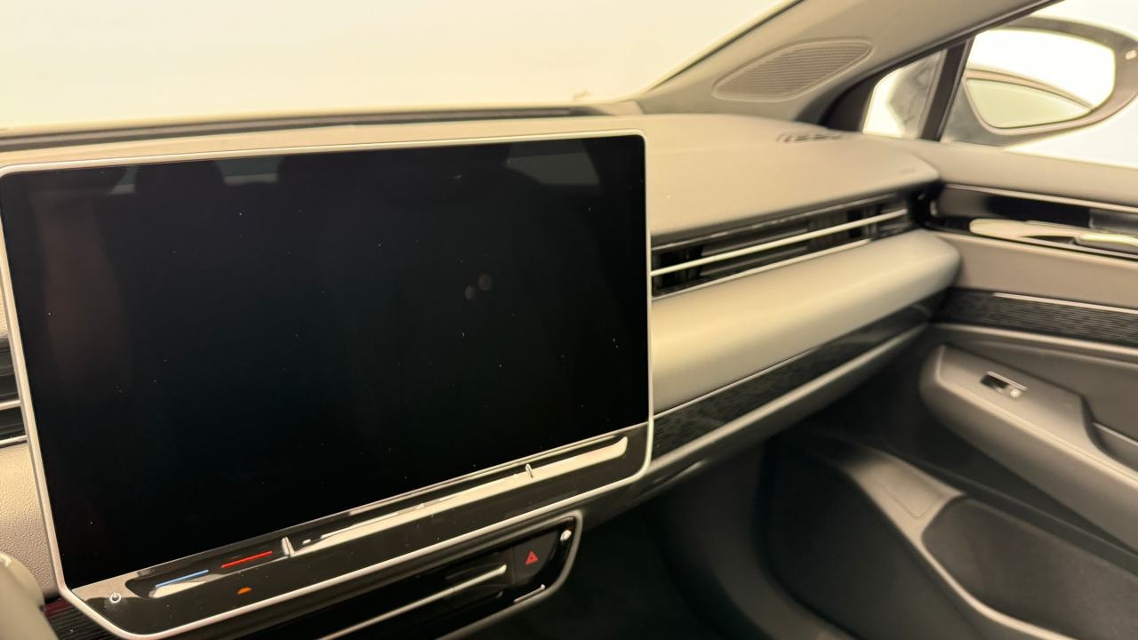 VW ID.7 Tourer Pro 77 kWh Limited-image-7