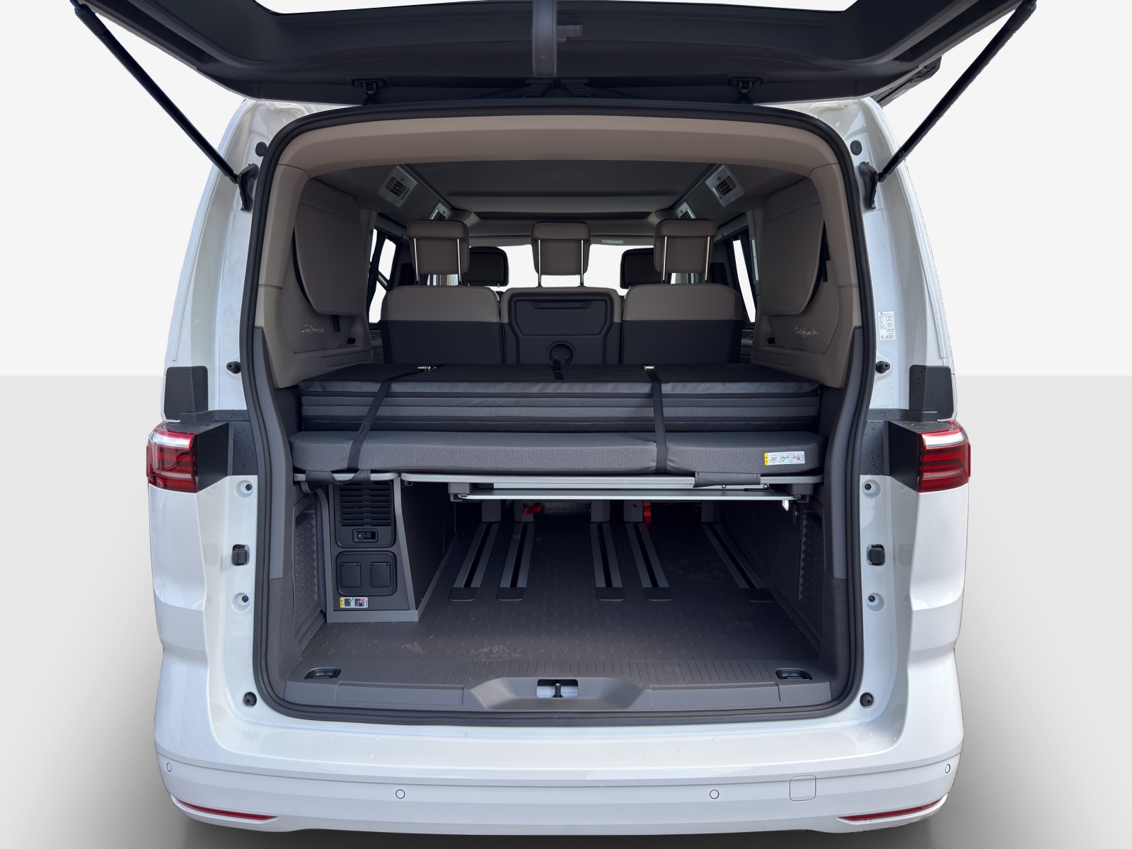 VW California Beach Tour Liberty 2.0TSi 204PS DSG-image-12