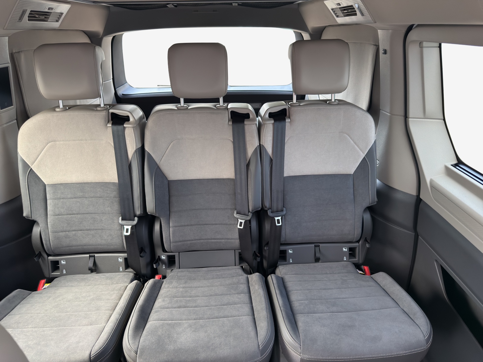 VW California Beach Tour Liberty 2.0TSi 204PS DSG-image-11