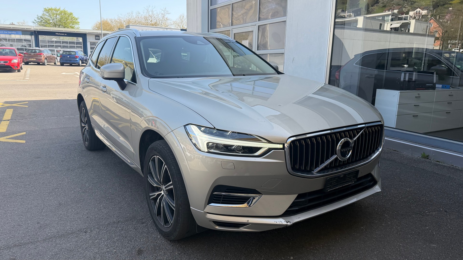 VOLVO XC60 T8 eAWD Inscription Expression Geartronic-image-2