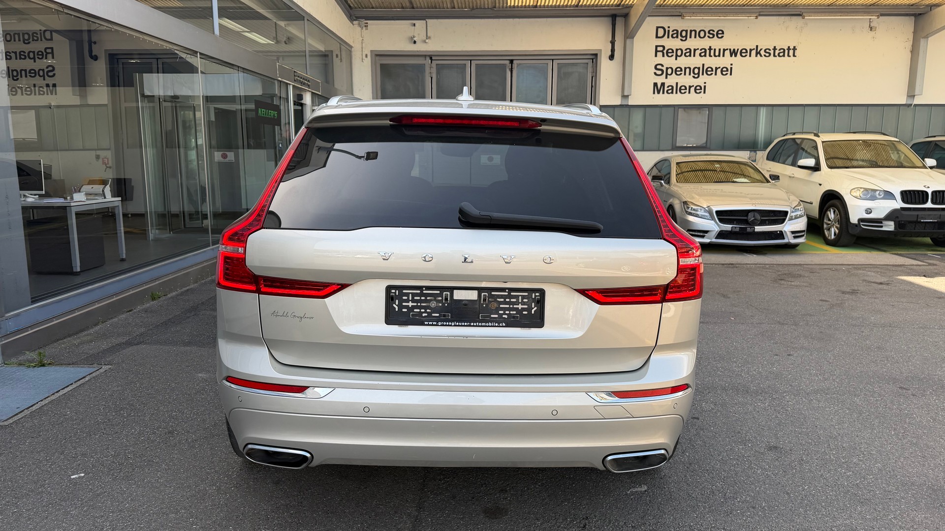 VOLVO XC60 T8 eAWD Inscription Expression Geartronic-image-5