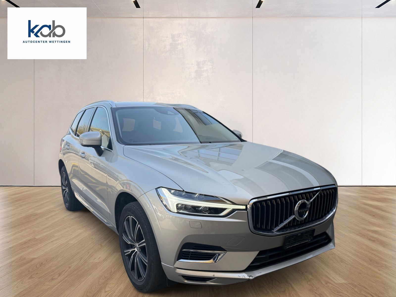 VOLVO XC60 T8 eAWD Inscription Expression Geartronic-image-2