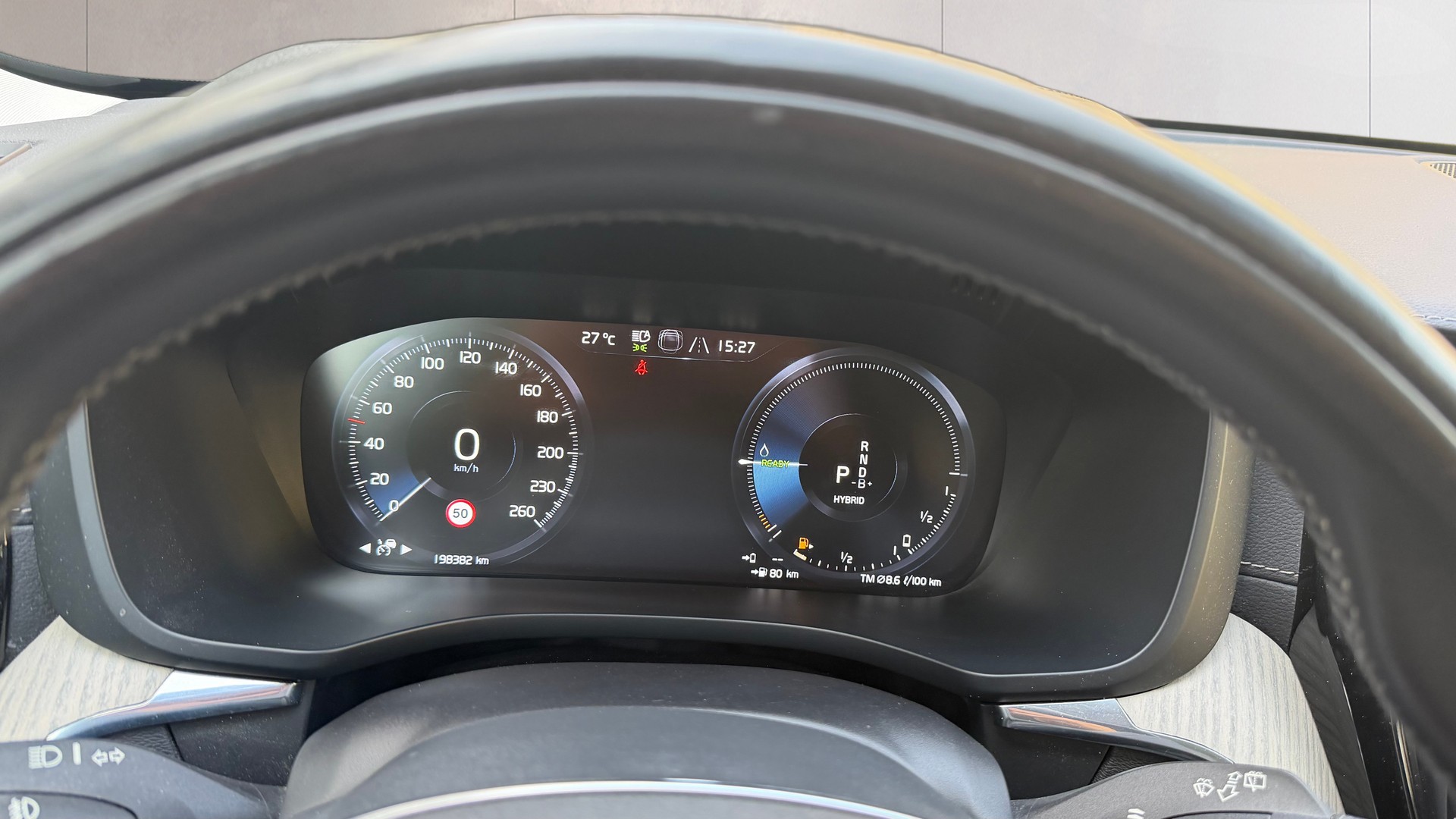 VOLVO XC60 T8 eAWD Inscription Expression Geartronic-image-10