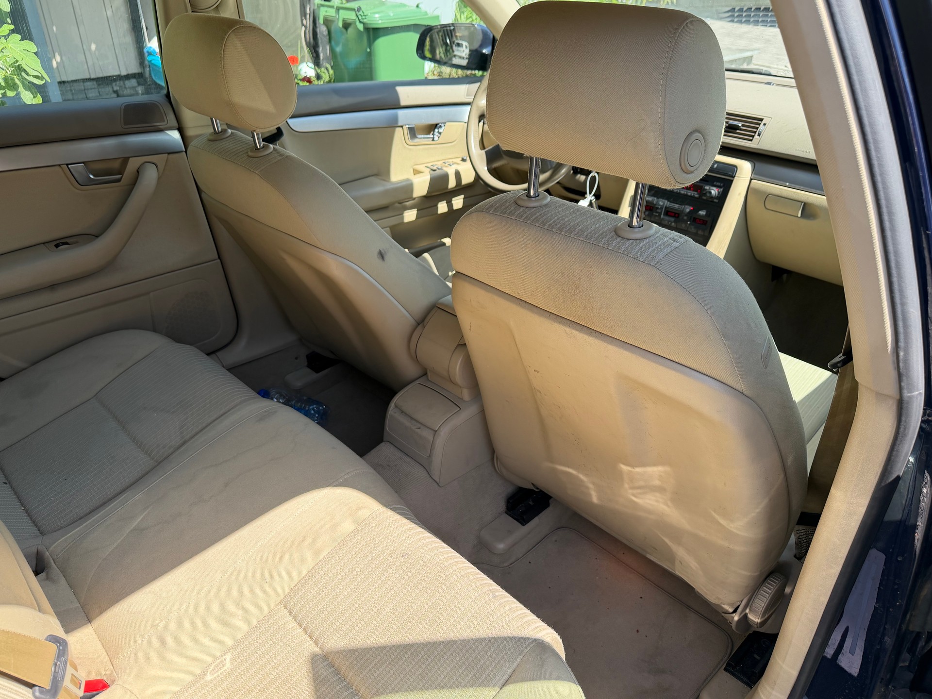 AUDI A4 Avant 1.8 Turbo-image-8