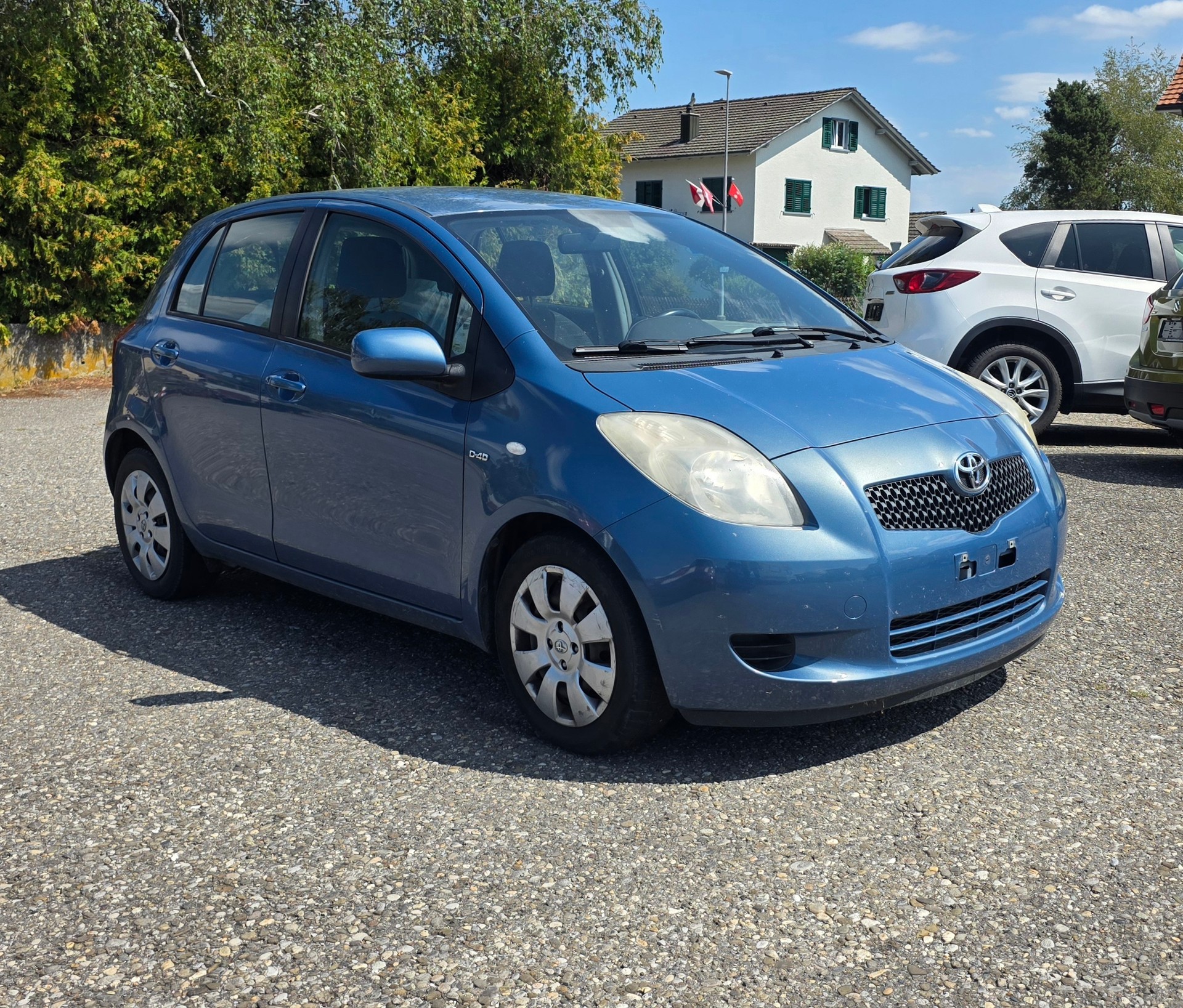 TOYOTA Yaris 1.4 D-4D Linea Terra-image-1