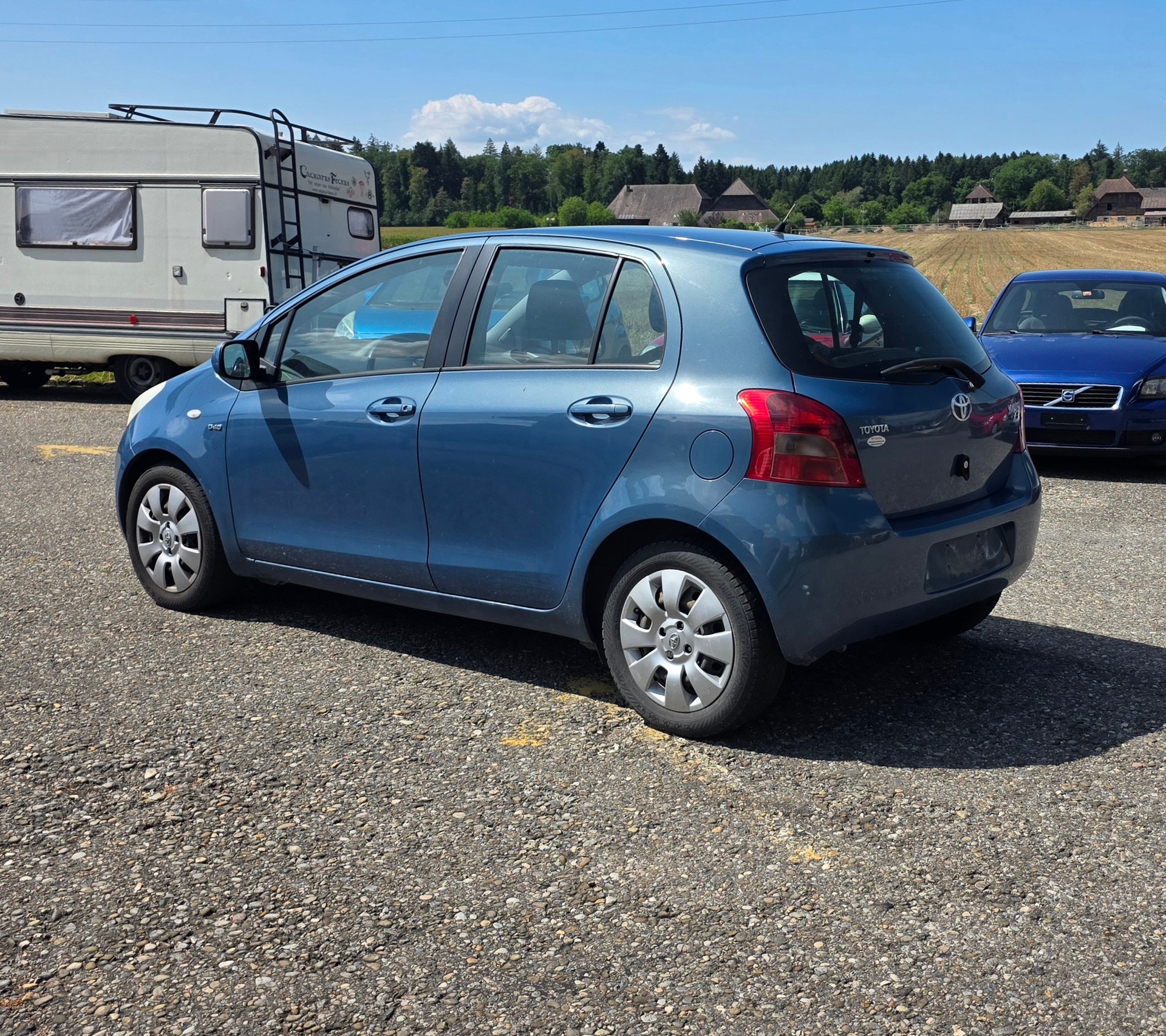TOYOTA Yaris 1.4 D-4D Linea Terra-image-3