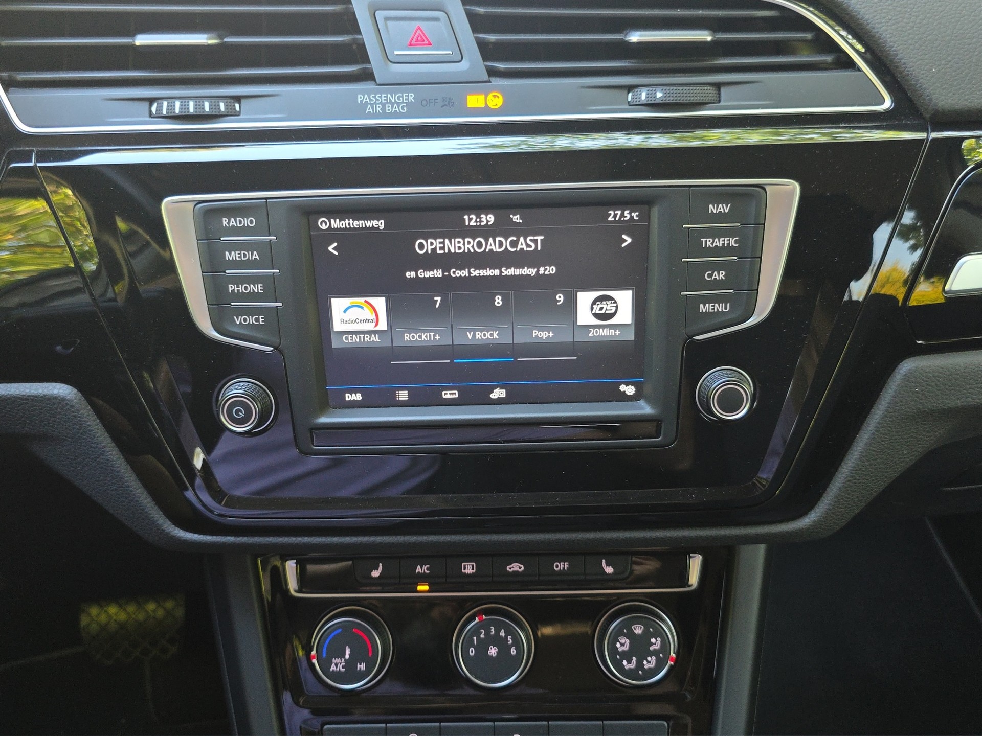 VW Touran 1.6 TDI BlueMotion Technology Trendline DSG-image-13