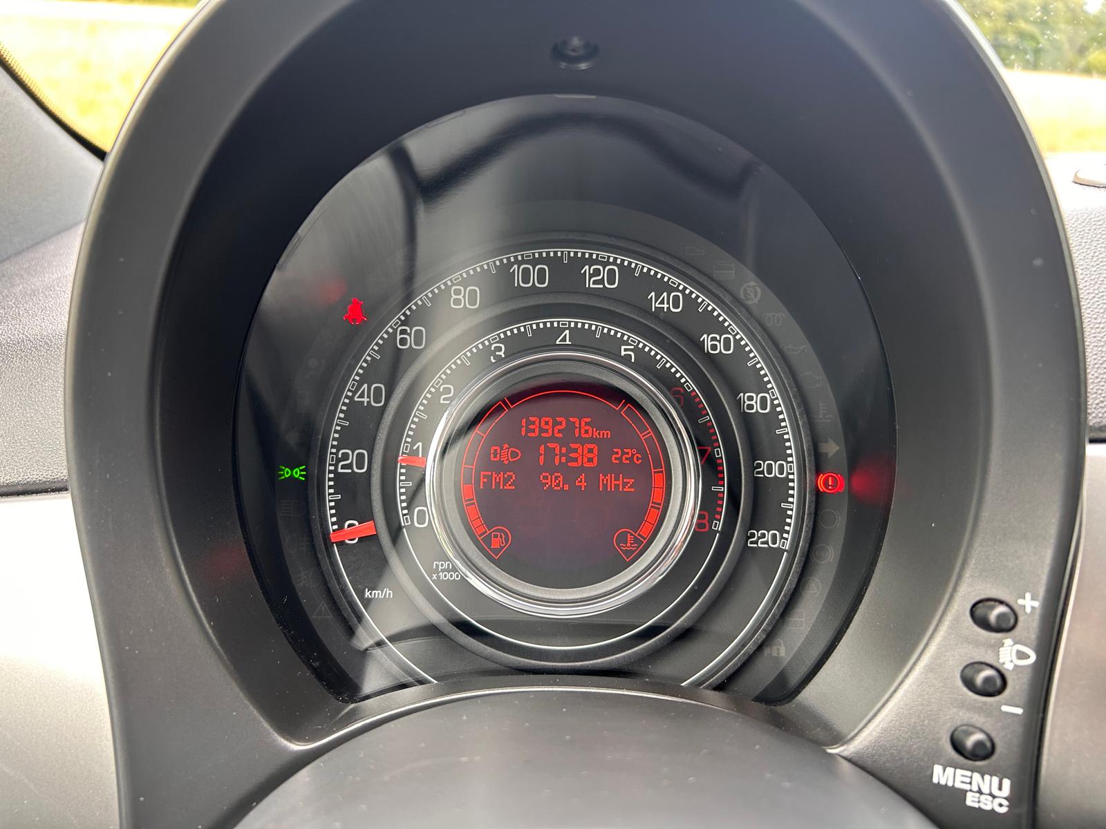 FIAT 500 0.9 Twinair Turbo Lounge-image-19