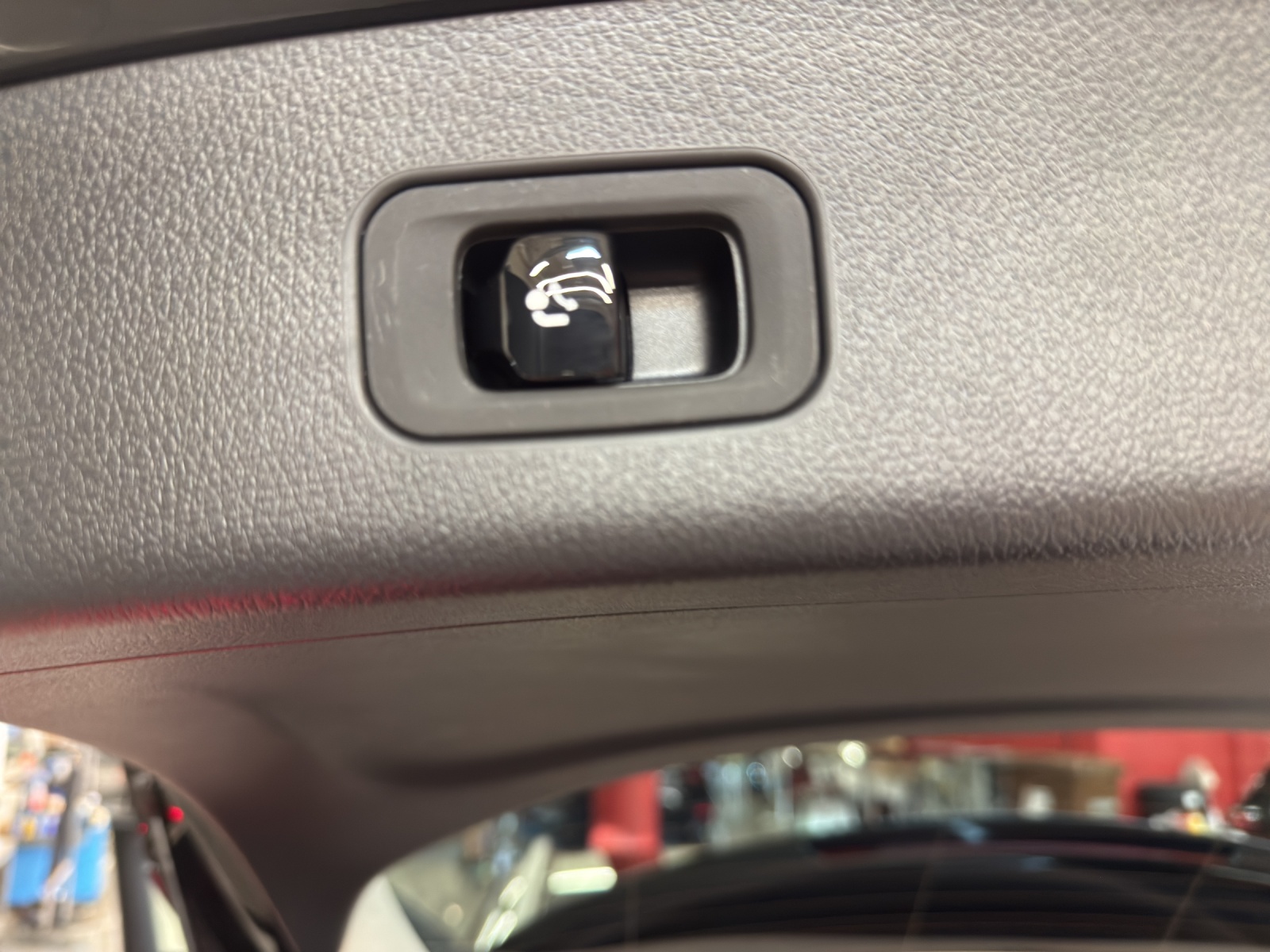 MERCEDES-BENZ GLC 450 d 4M - AMG / DISTRONIC / 360 Grad Kamera / Panorama-Dach / Head-Up Display-image-15