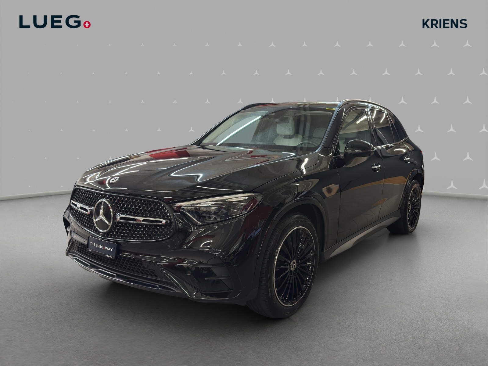 MERCEDES-BENZ GLC 450 d 4M - AMG / DISTRONIC / 360 Grad Kamera / Panorama-Dach / Head-Up Display-image-0