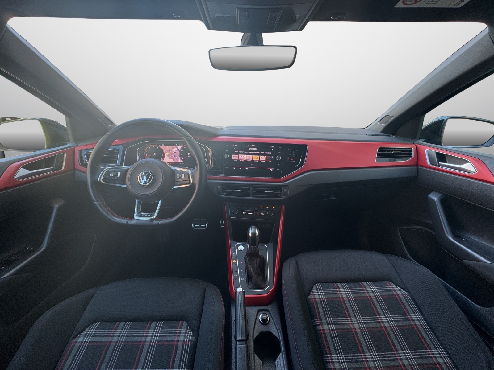VW Polo 2.0 TSI GTI DSG-image-5