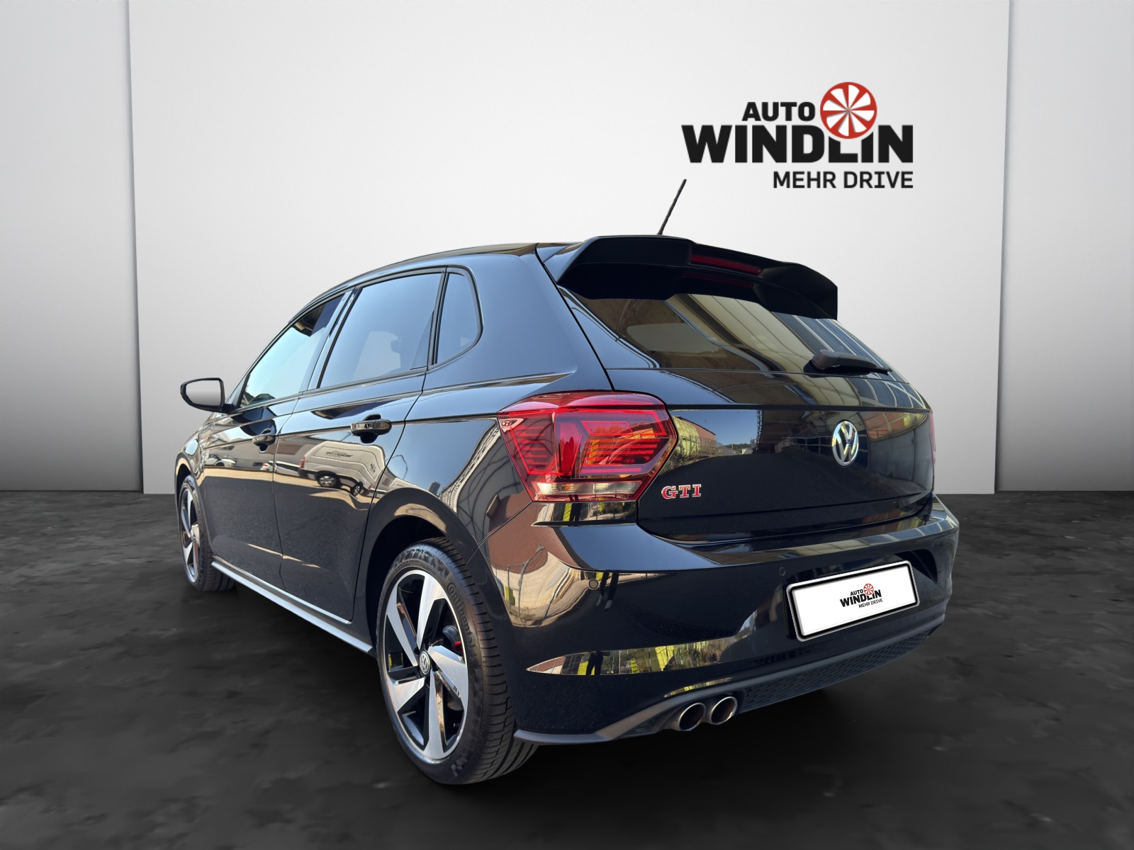 VW Polo 2.0 TSI GTI DSG-image-3