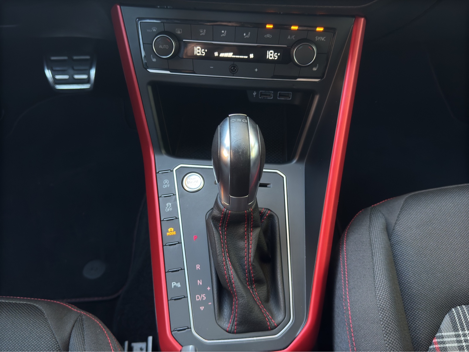VW Polo 2.0 TSI GTI DSG-image-9