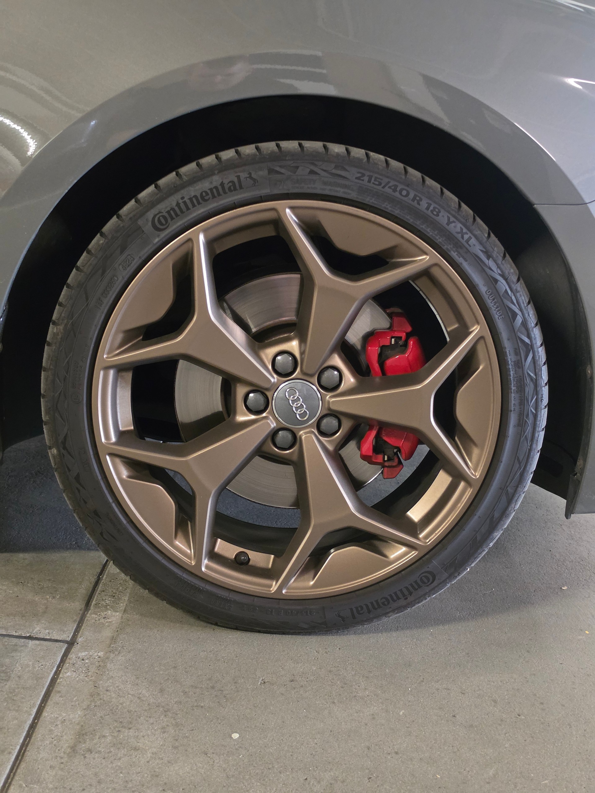AUDI 2.0 40 TFSI S Line S-Tronic-image-2