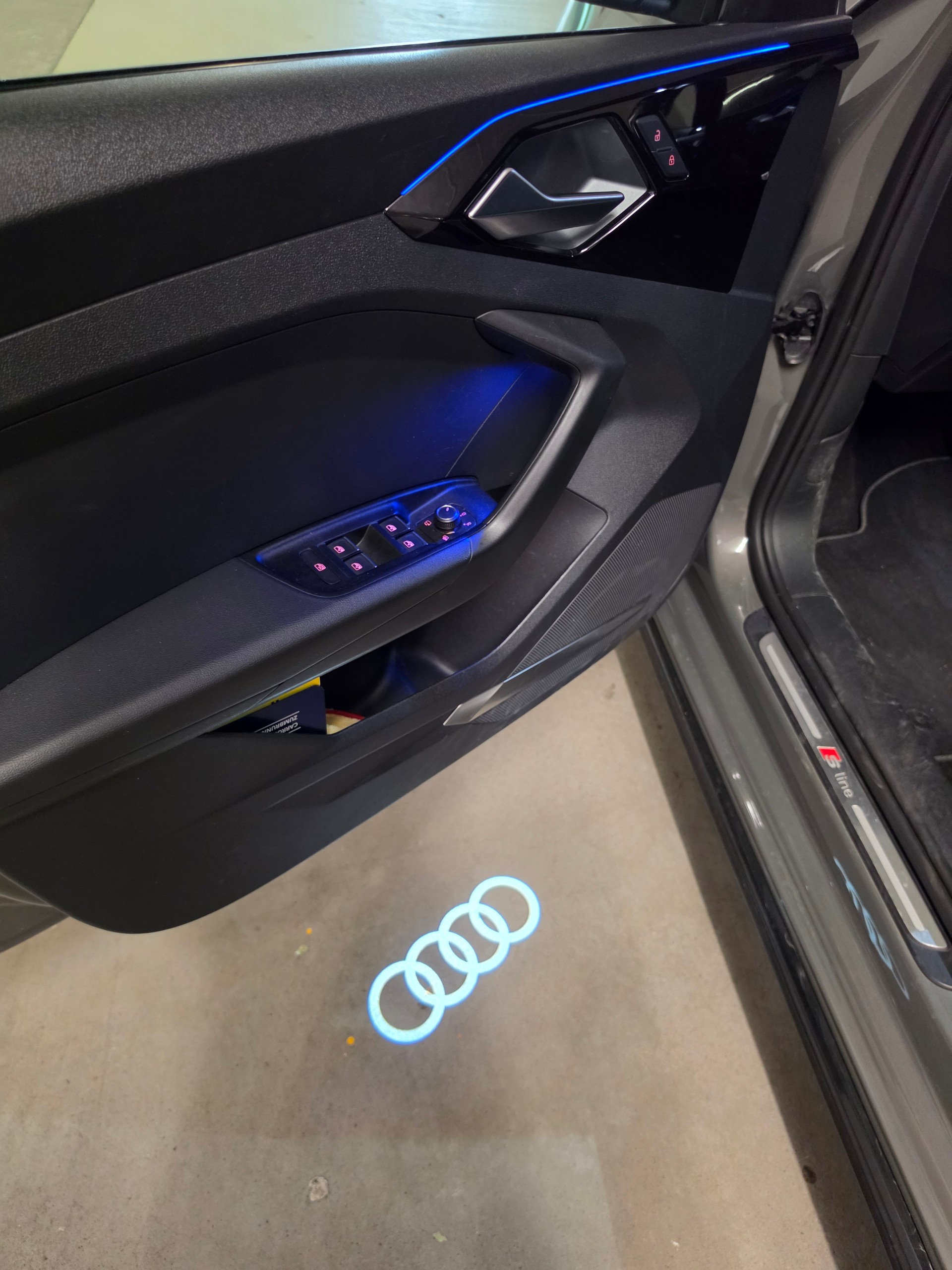AUDI 2.0 40 TFSI S Line S-Tronic-image-5