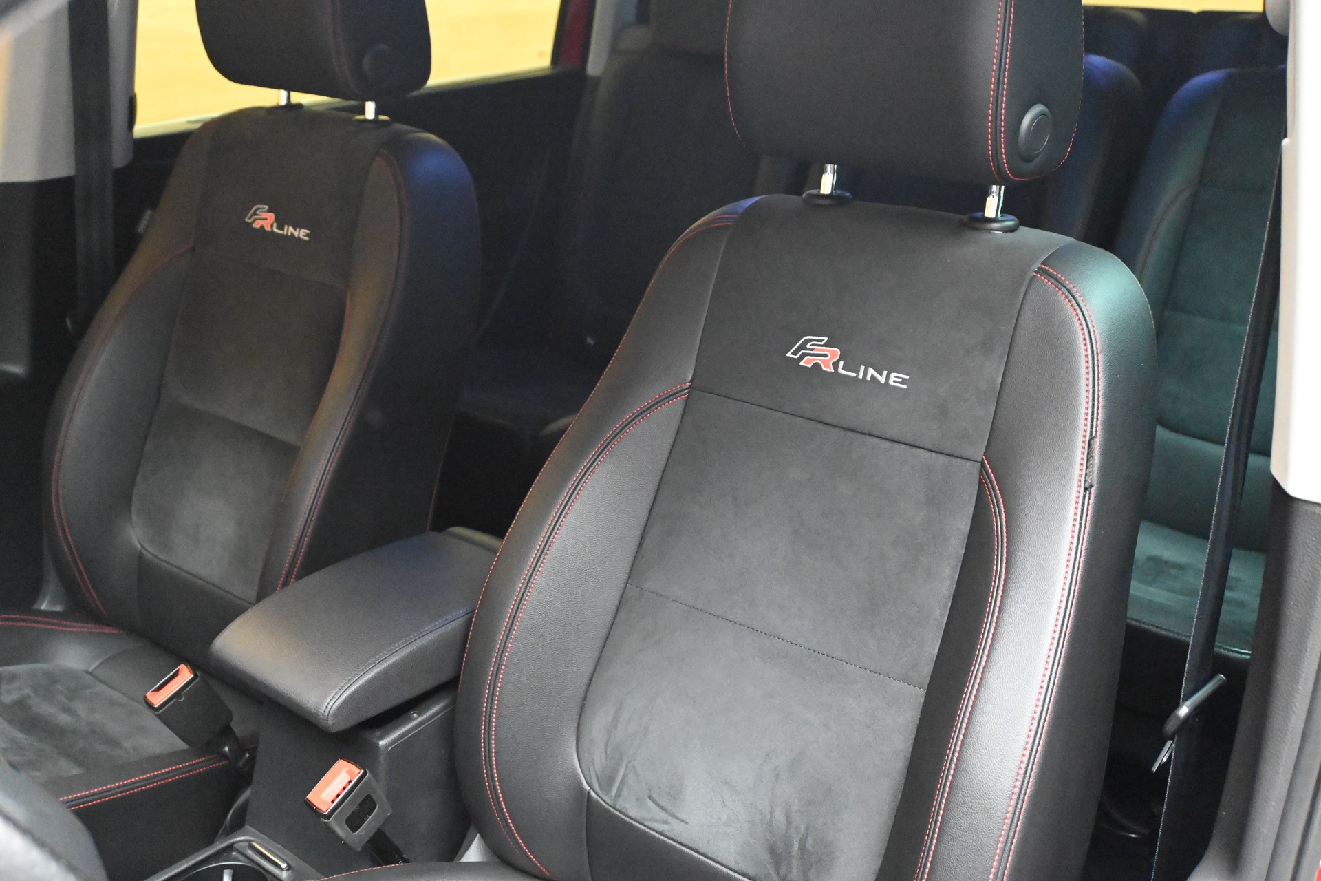 SEAT Alhambra 2.0 TDI 177 Hola FR 4x4DSG S/S-image-4