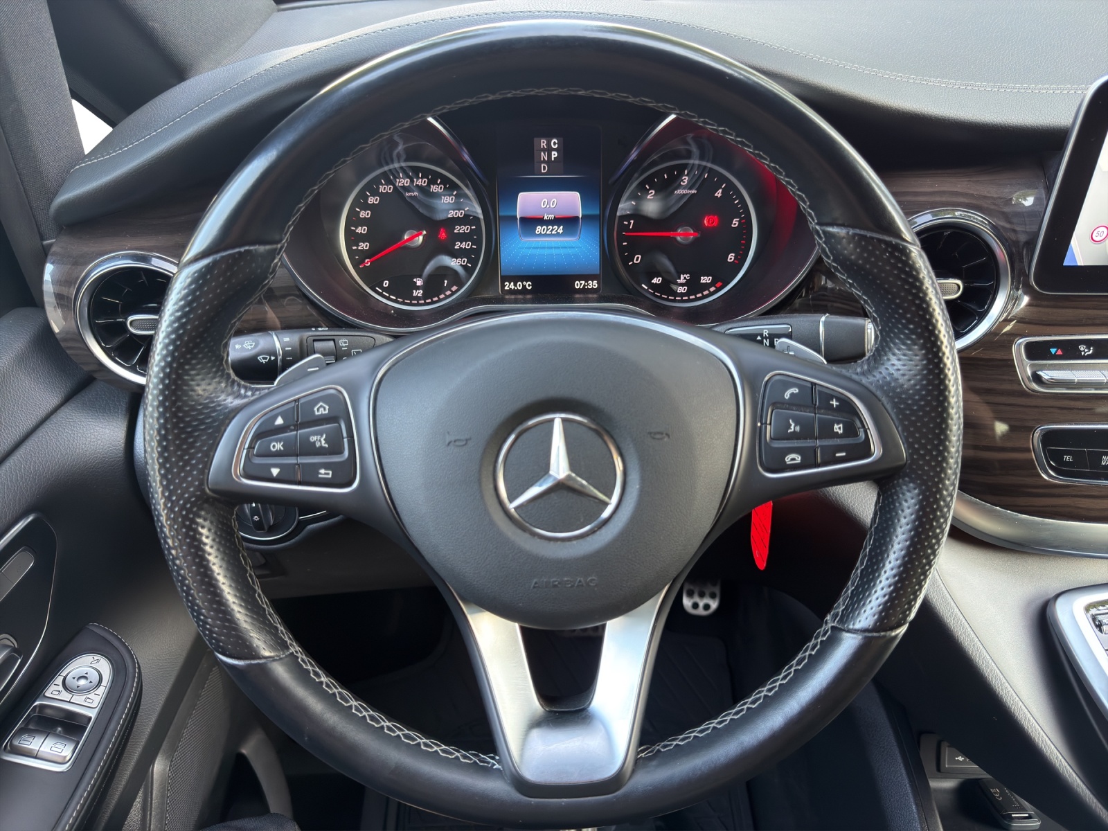 MERCEDES-BENZ V 300 d Avantgarde L 4M-image-8