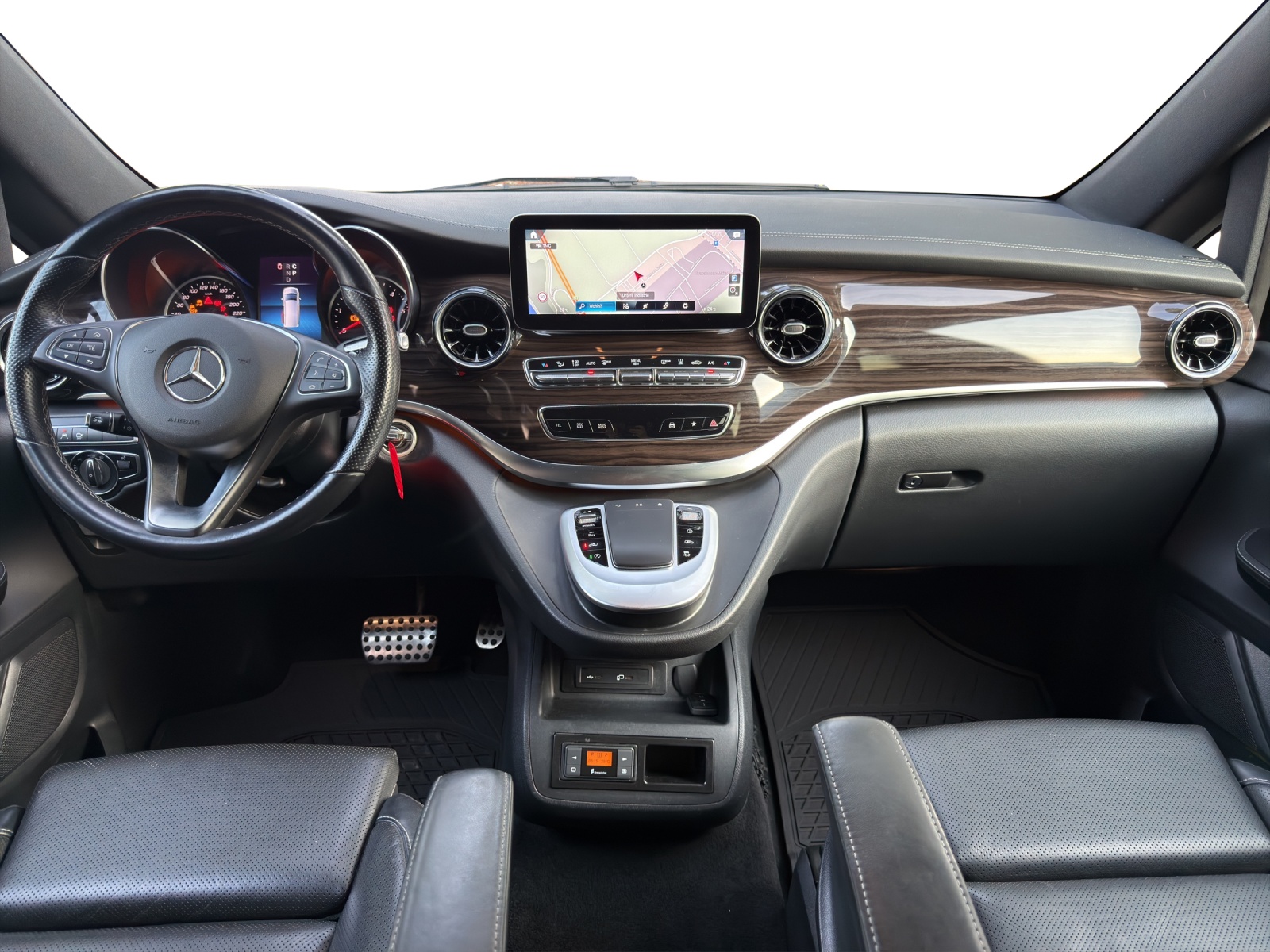 MERCEDES-BENZ V 300 d Avantgarde L 4M-image-9
