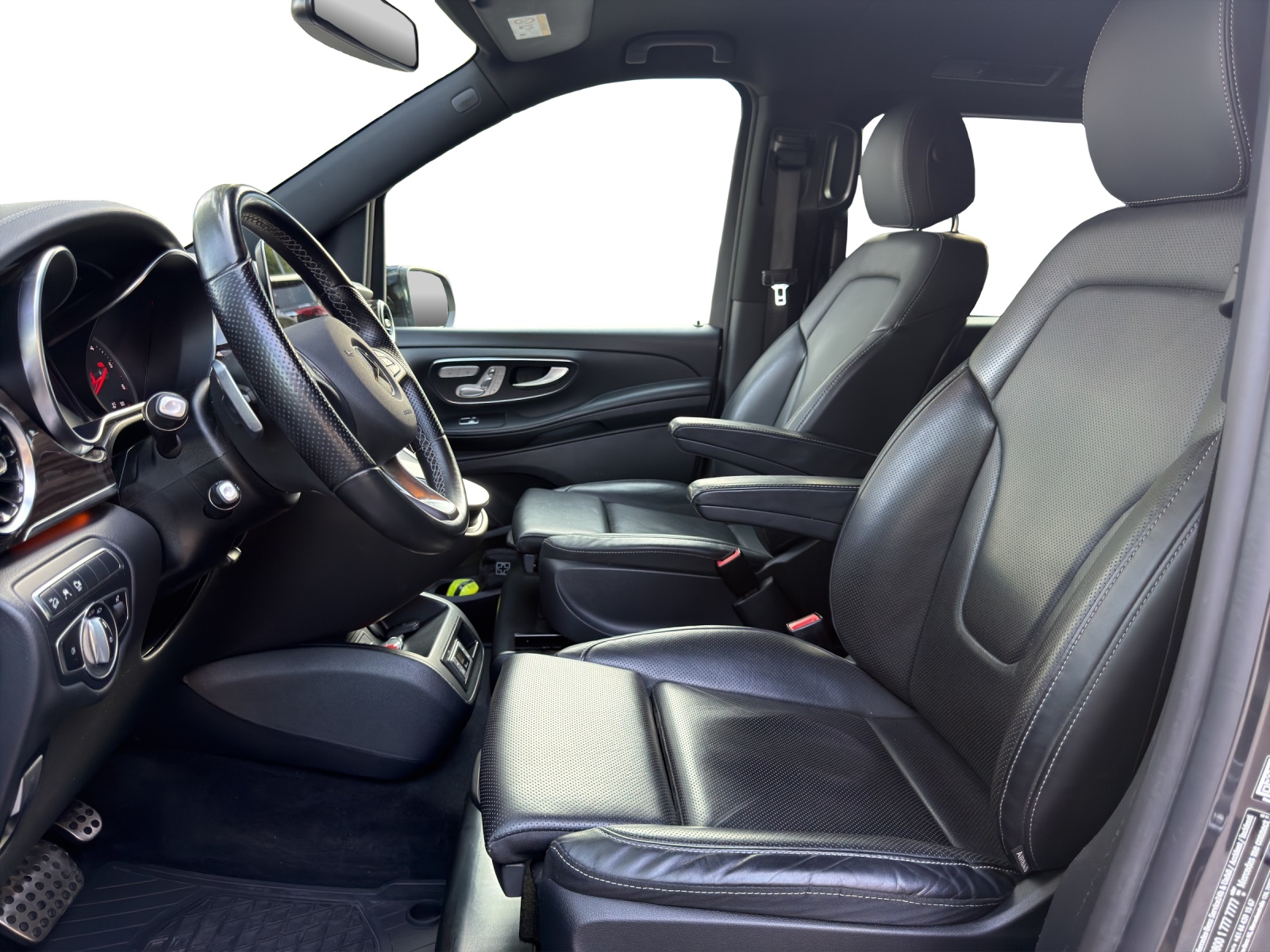 MERCEDES-BENZ V 300 d Avantgarde L 4M-image-11