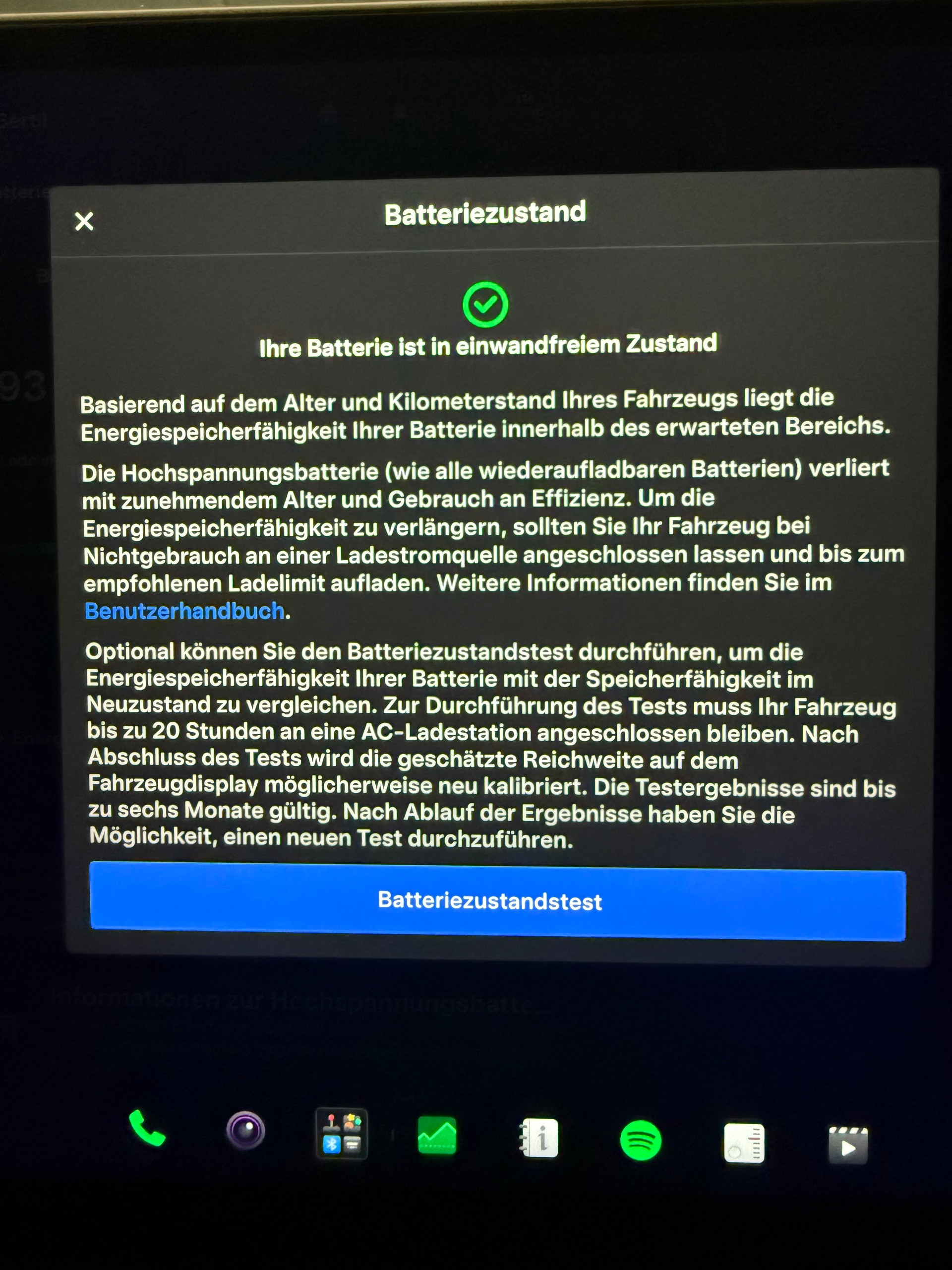 TESLA Model S 100 kWh Plaid-image-10