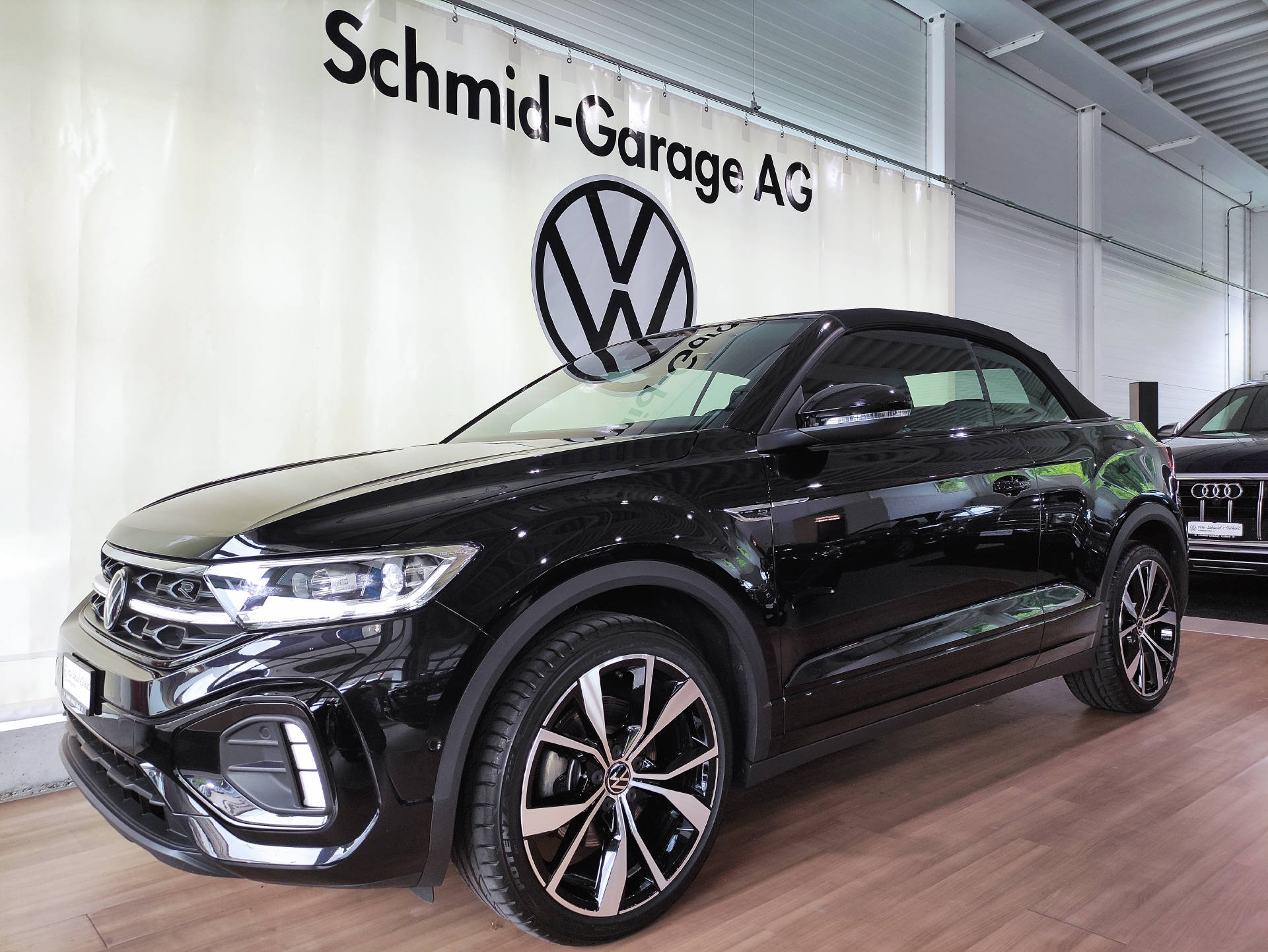 VW T-Roc Cabriolet 1.5 TSI R-Line Black-Style DSG-image-12
