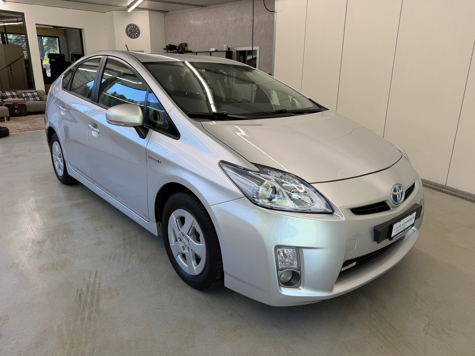 TOYOTA Prius 1.8 16V HSD Sol-image-0