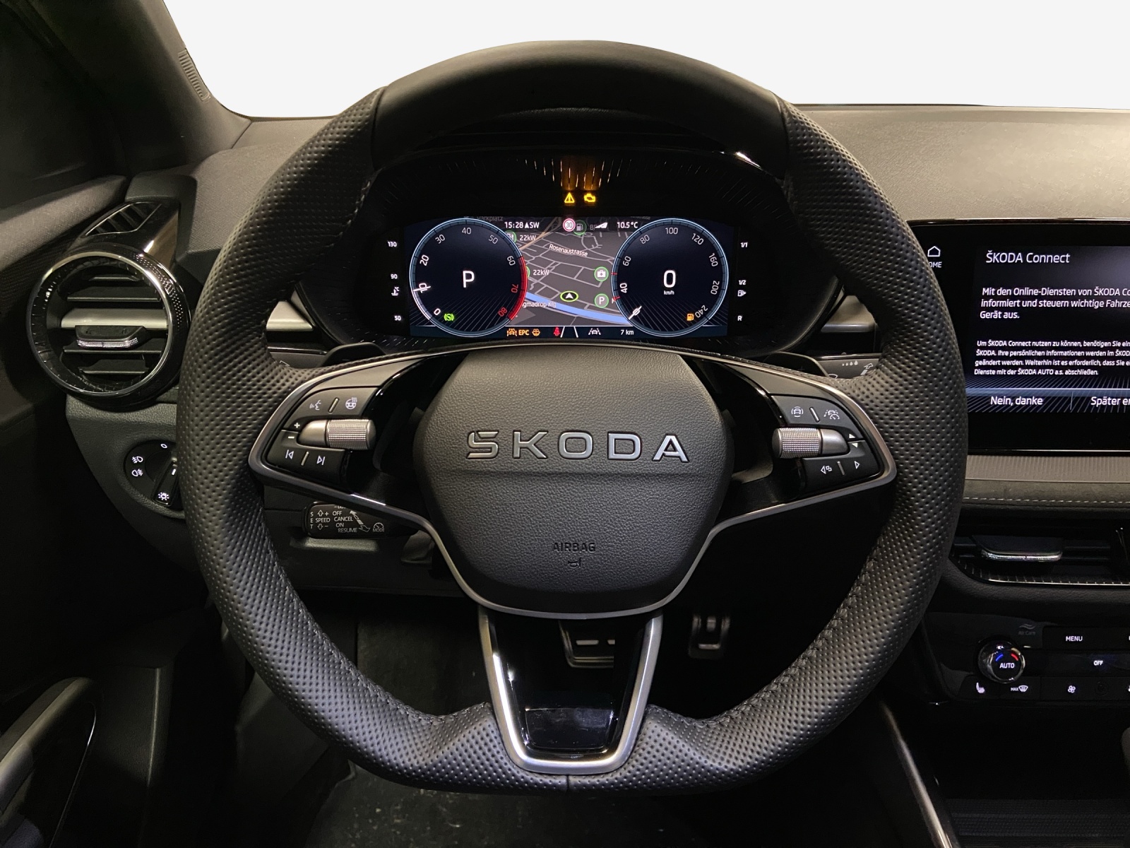 SKODA Fabia 1.0 TSI Dynamic DSG-image-9