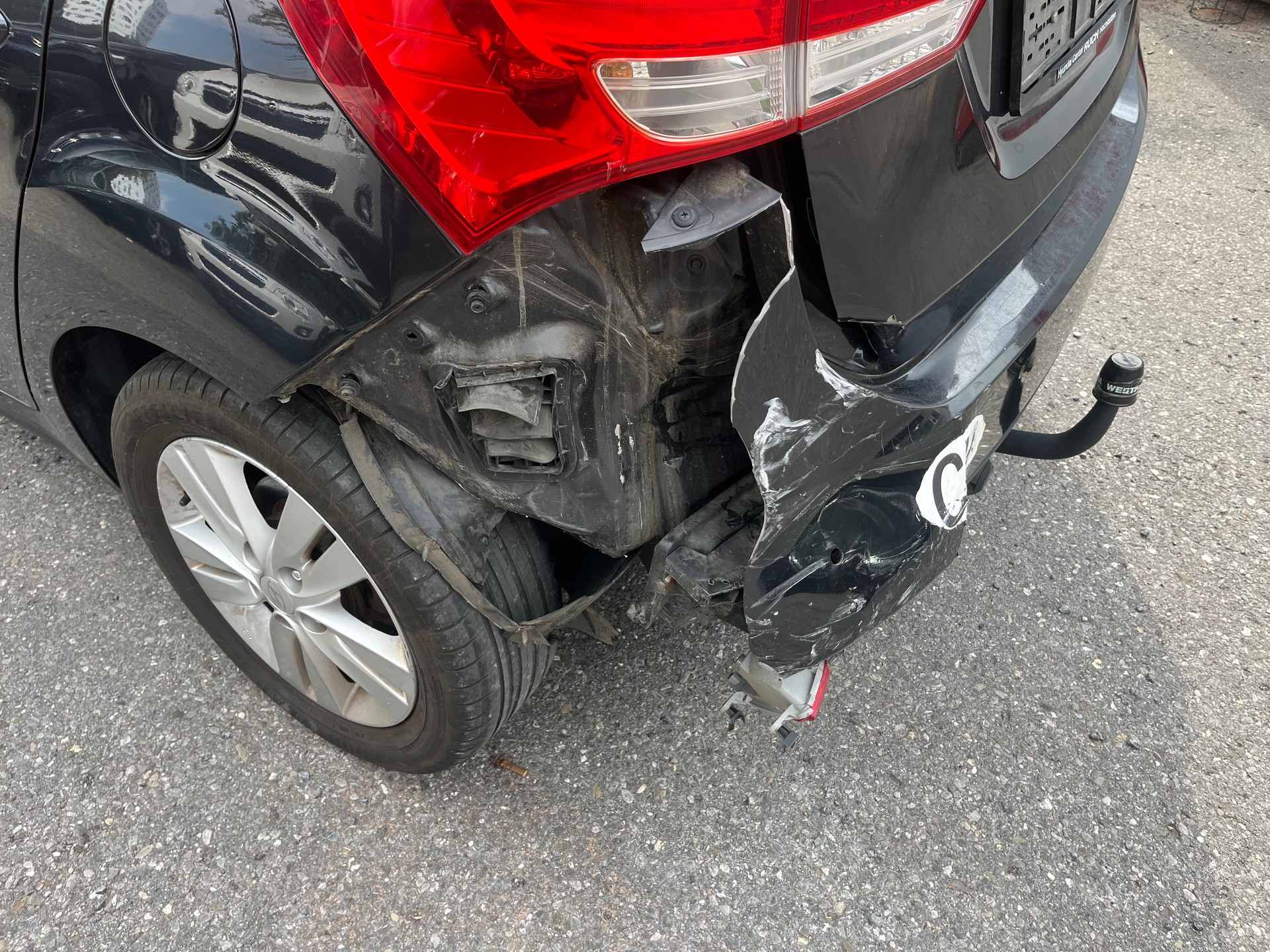 HYUNDAI iX20 1.6 Premium-image-5
