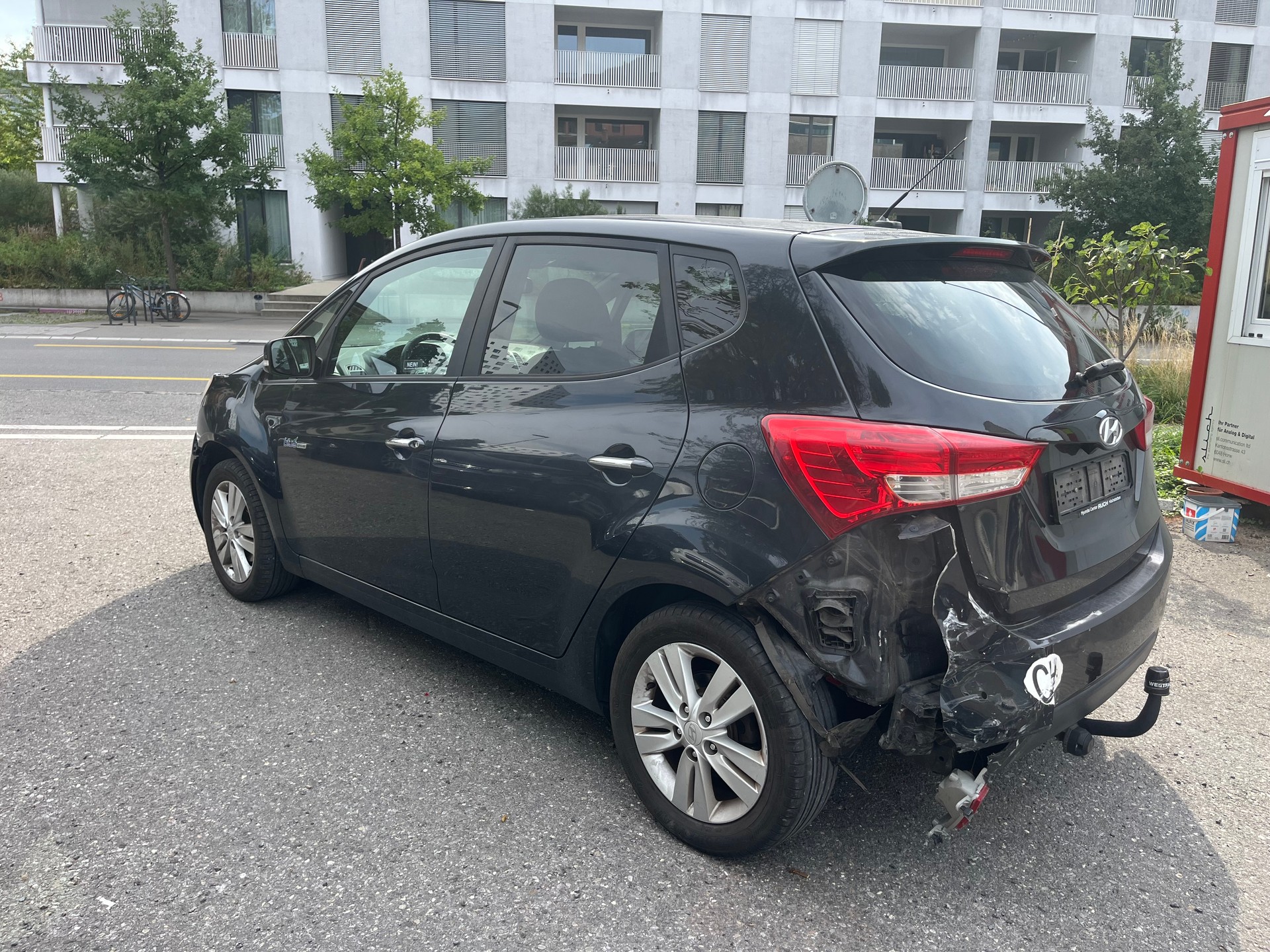 HYUNDAI iX20 1.6 Premium-image-3