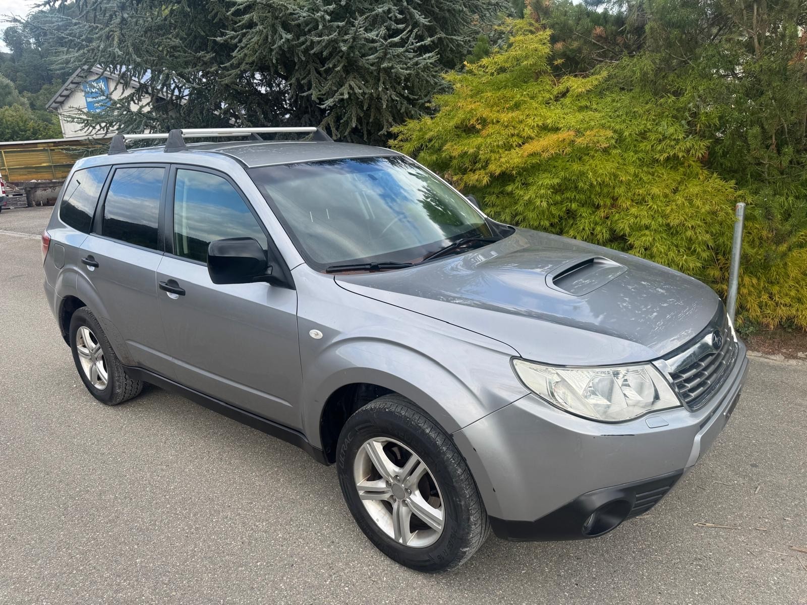 SUBARU Forester 2.0D X Swiss-image-0