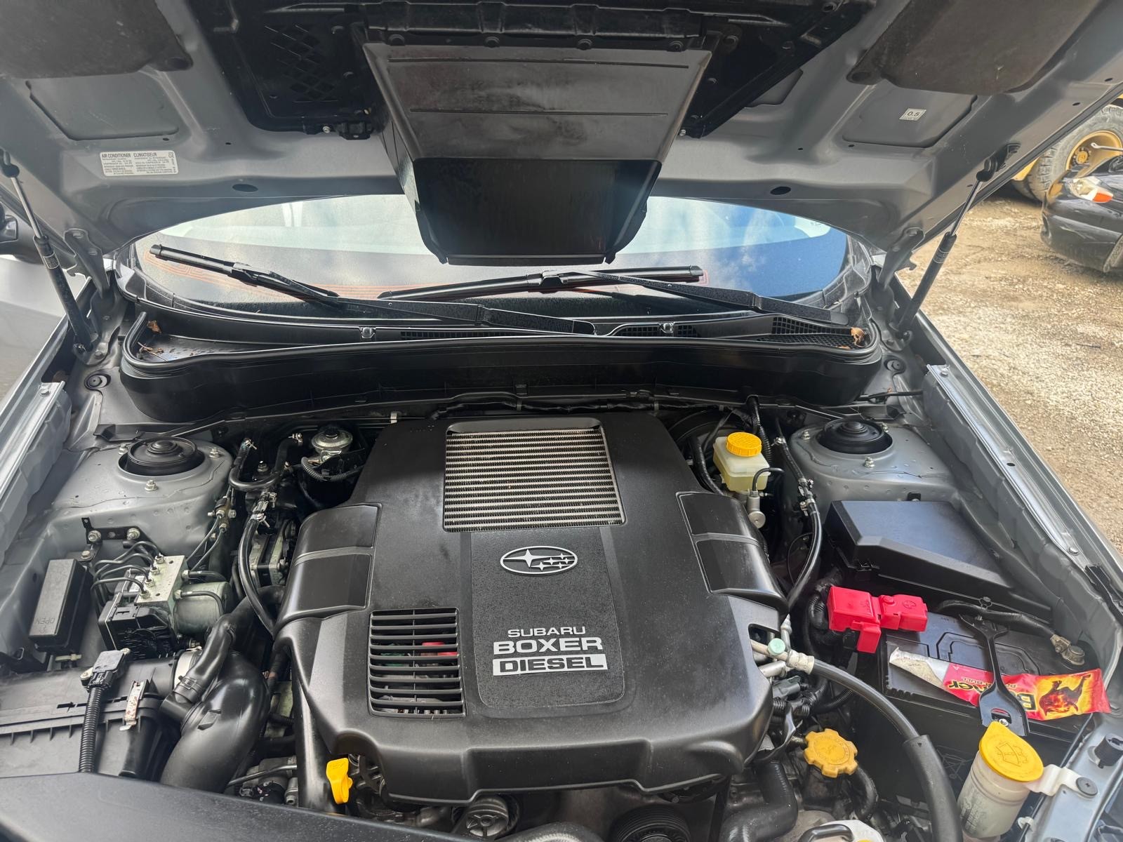 SUBARU Forester 2.0D X Swiss-image-9