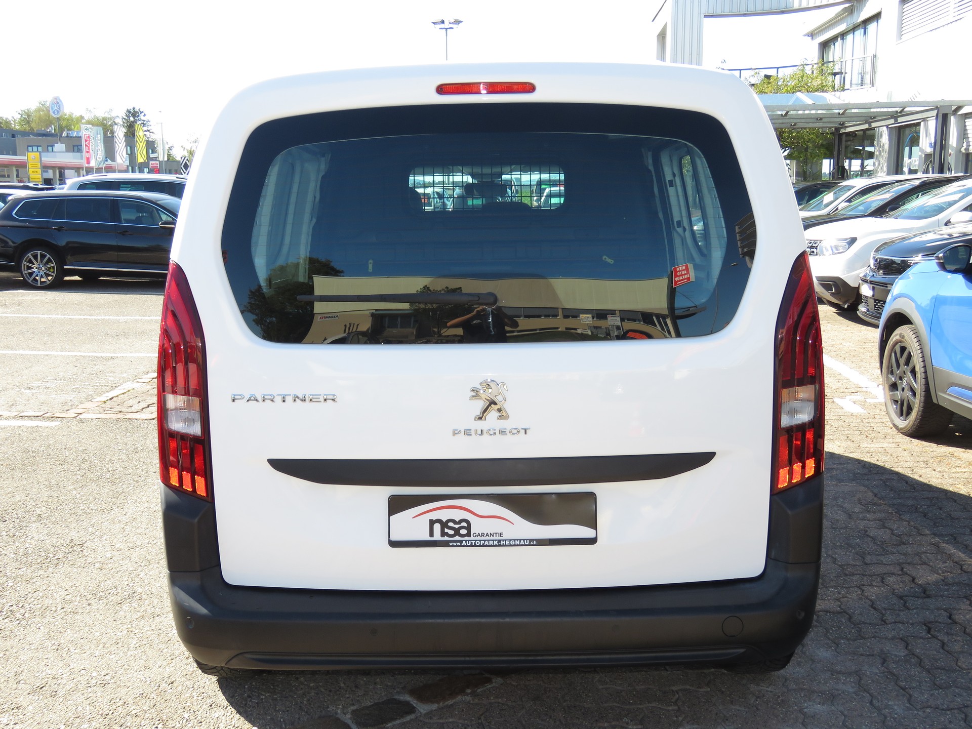 PEUGEOT Partner 1.5 Blue HDi s/s Premium 650 kg-image-4