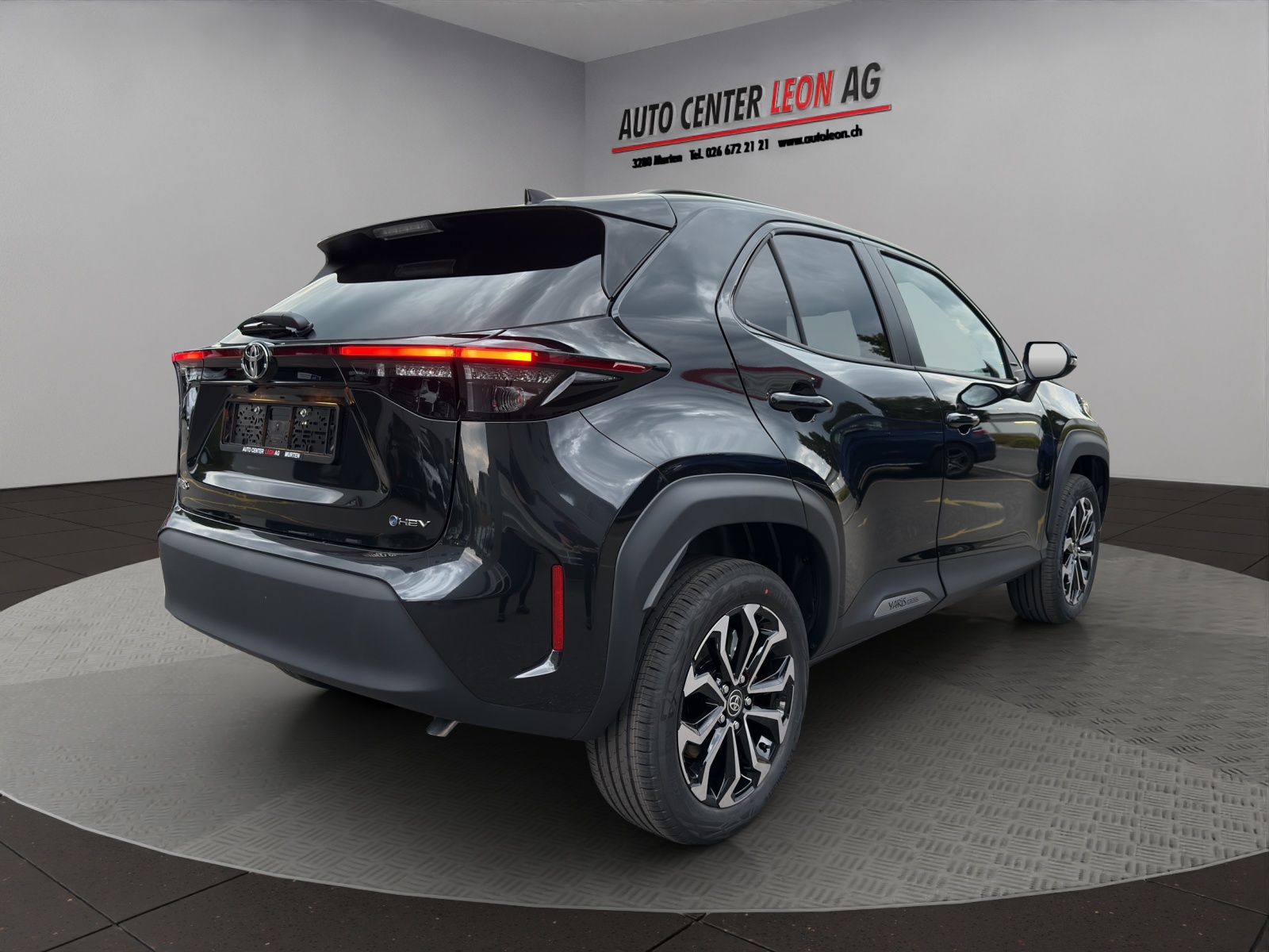 TOYOTA Yaris Cross 1.5 Style Drive 4x2 Hybrid-image-5