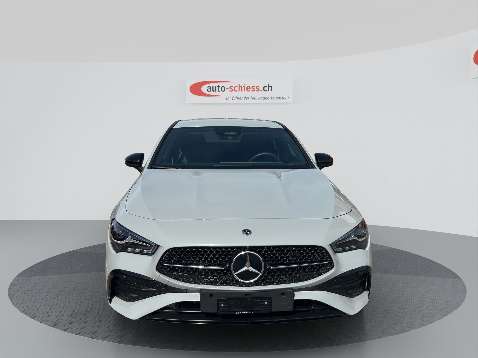 MERCEDES-BENZ CLA 200 d 8G-DCT AMG Edition Night-image-2