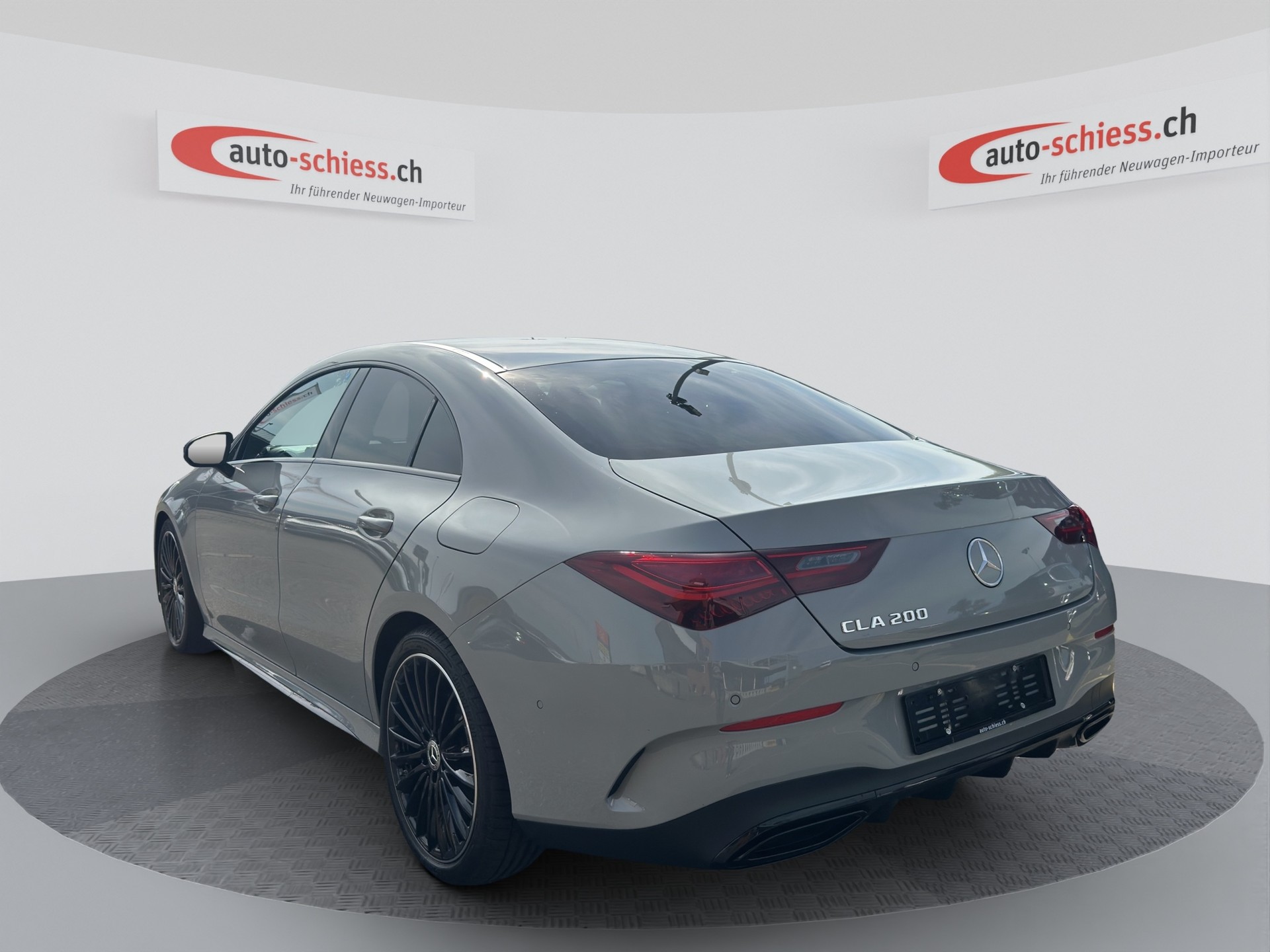 MERCEDES-BENZ CLA 200 d 8G-DCT AMG Edition Night-image-3