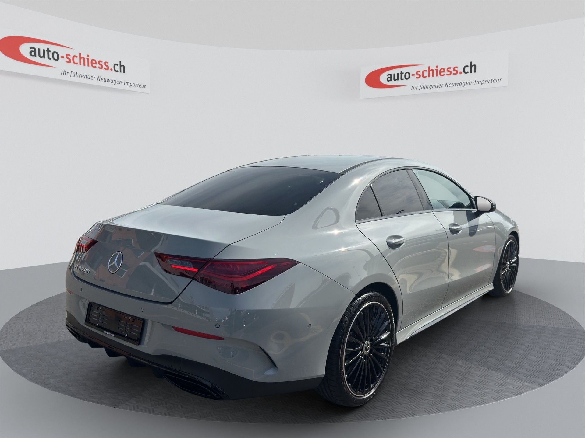 MERCEDES-BENZ CLA 200 d 8G-DCT AMG Edition Night-image-4