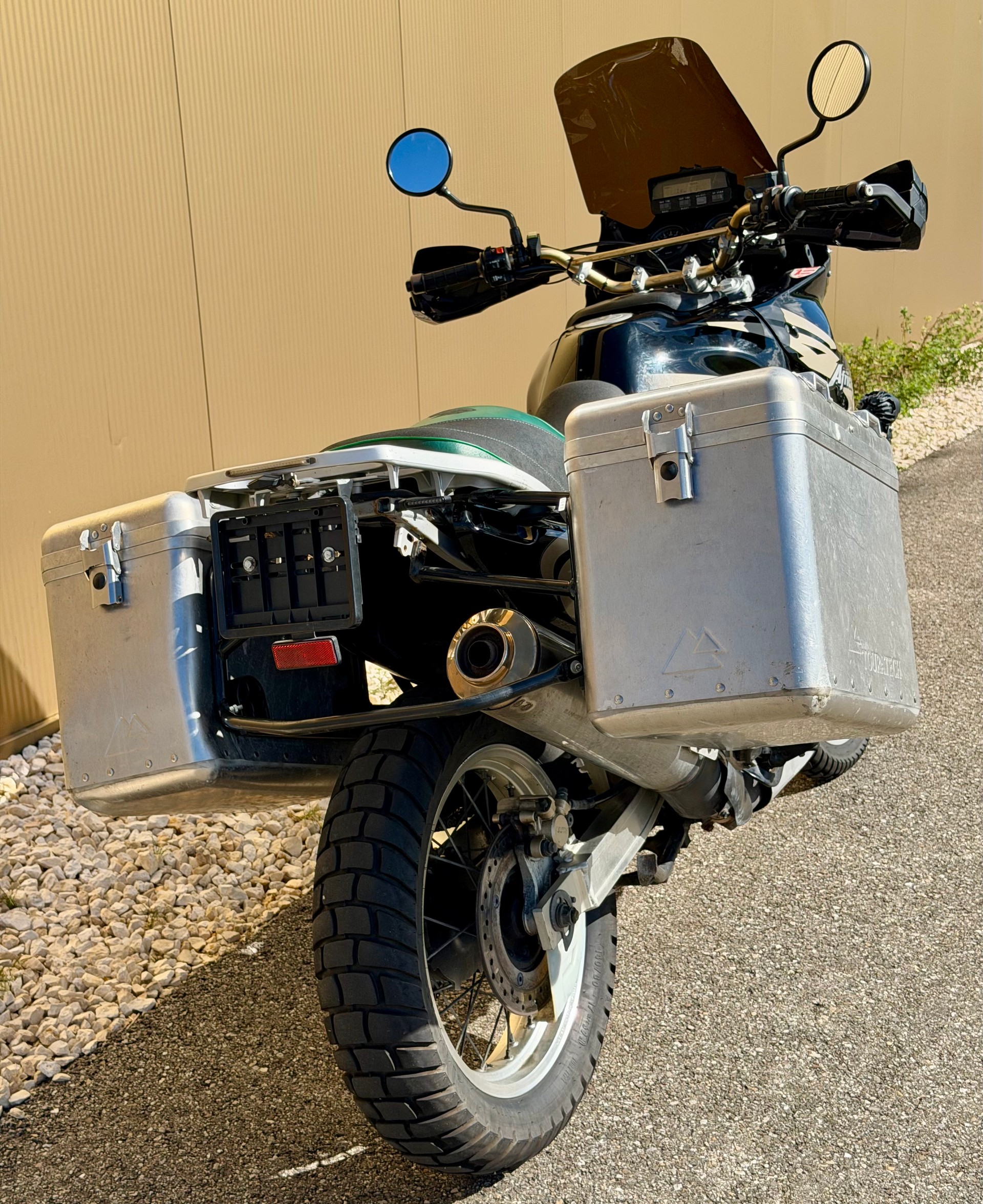 HONDA XRV 750 Africa Twin-image-5