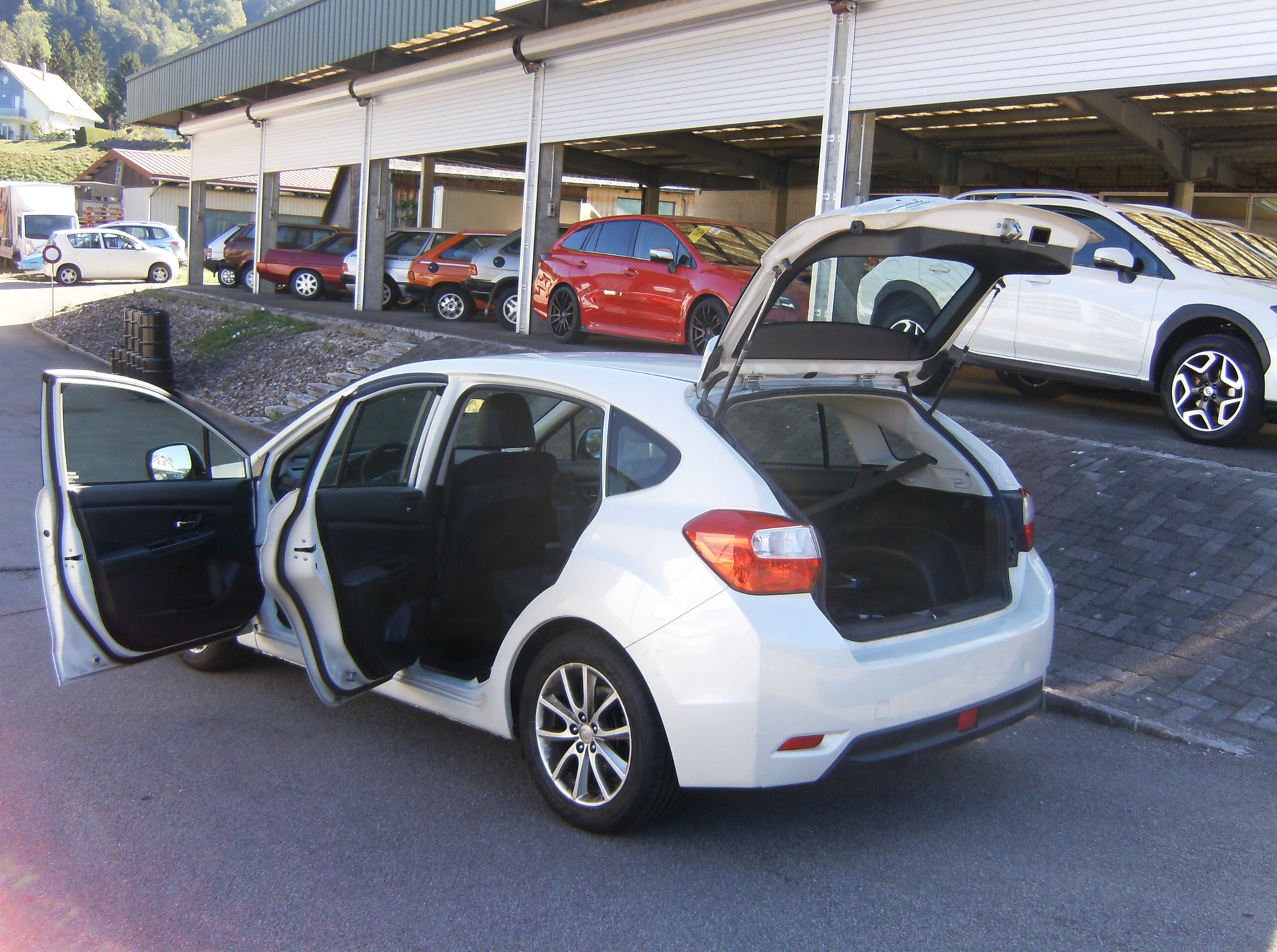 SUBARU Impreza 1.6 Swiss two CVT-image-4