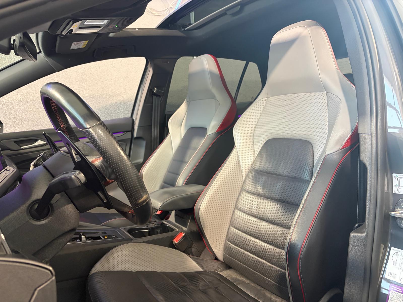 VW Golf 2.0 TSI GTI Clubsport 45 DSG - Akrapovic - Toit ouvrant-image-11