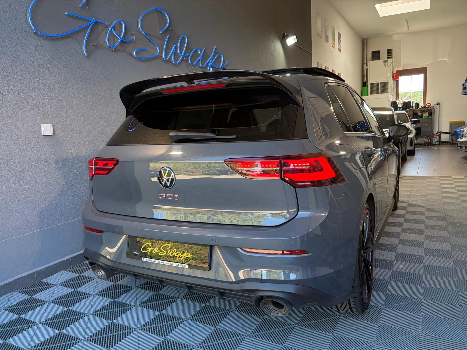 VW Golf 2.0 TSI GTI Clubsport 45 DSG - Akrapovic - Toit ouvrant-image-4