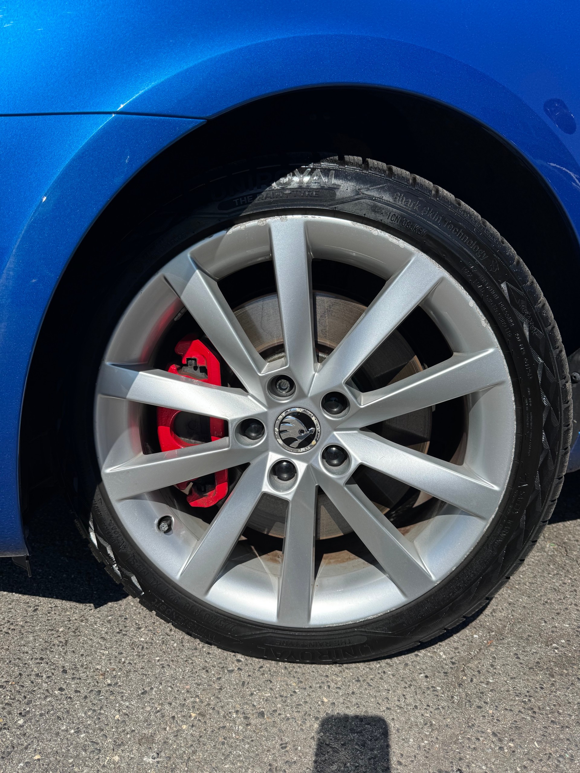 SKODA Octavia Combi 2.0 TSI RS DSG-image-1