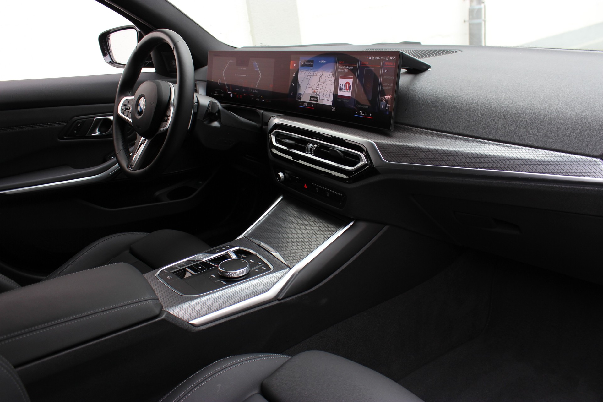 BMW 320d xDrive 48V Touring Steptronic M Sport 🎉1.88%-LEASINGAKTION🎉-image-1